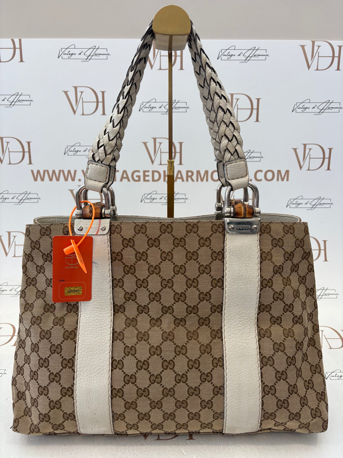 200945 - Gucci Pelham