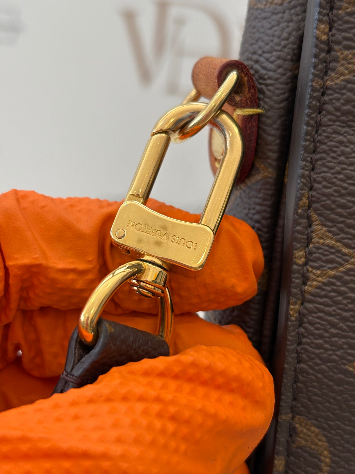 383483 - Louis Vuitton Metis