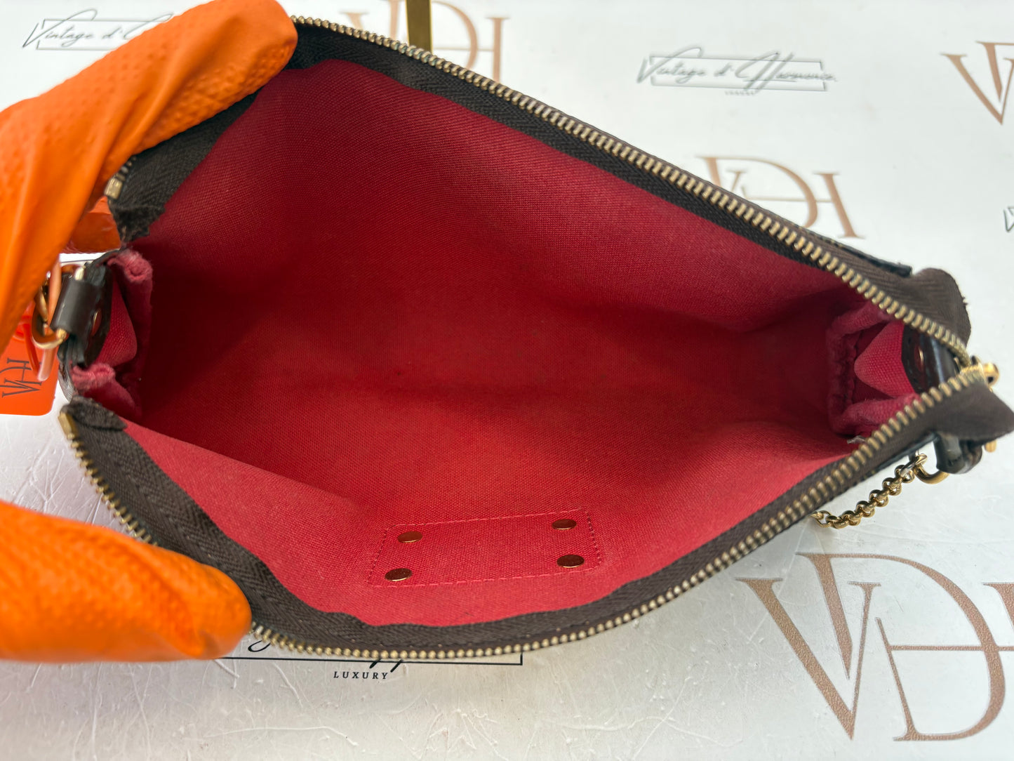 383257 - Louis Vuitton Eva