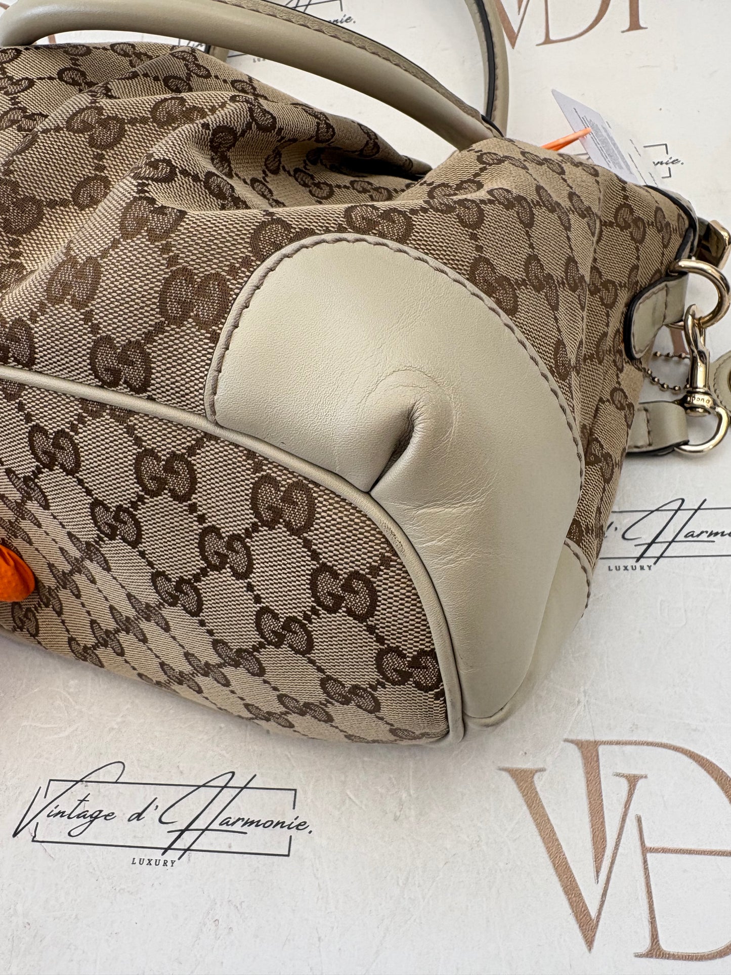 383129 - Gucci Sukey