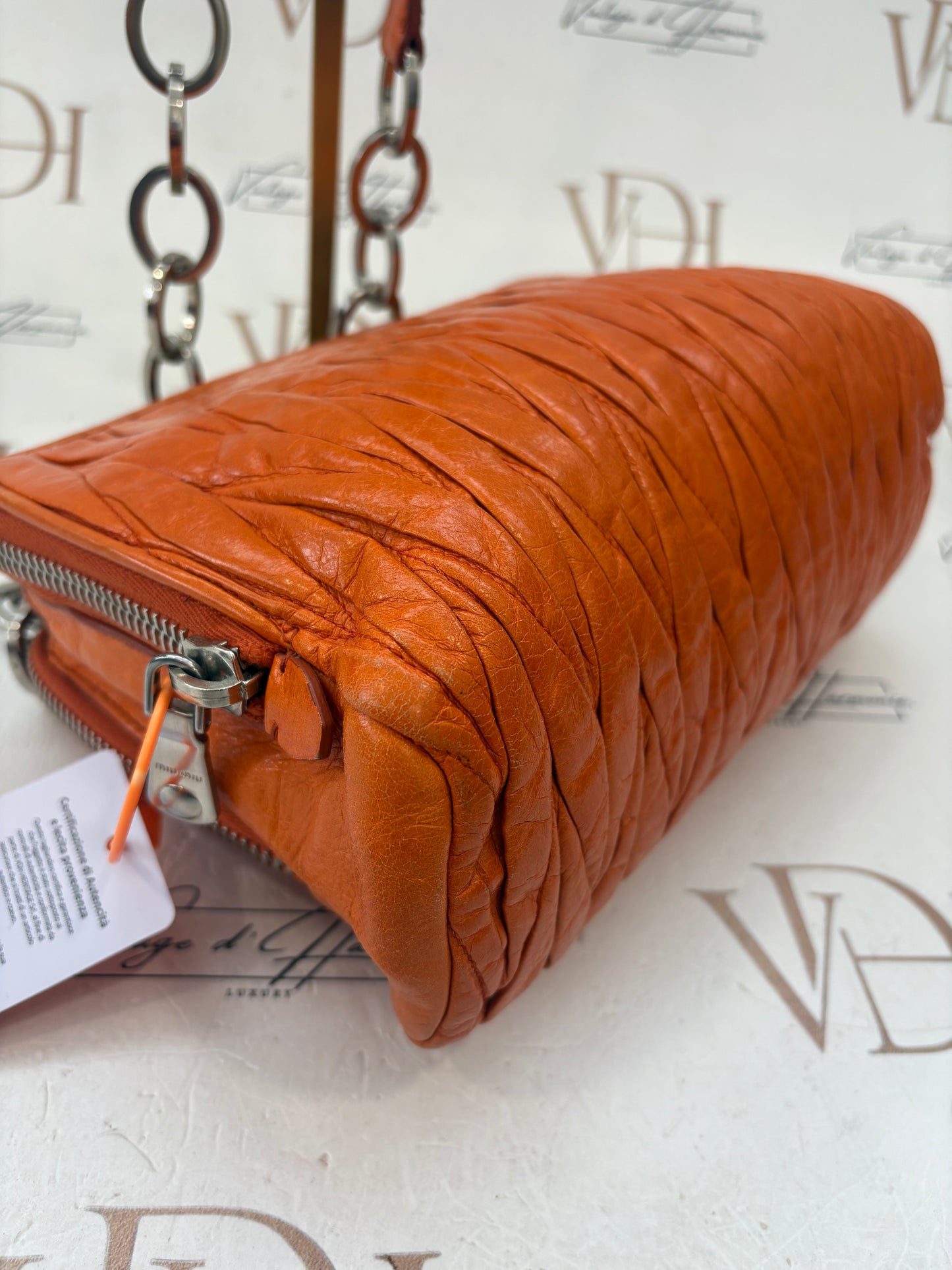 384310 - Miu Miu Orange