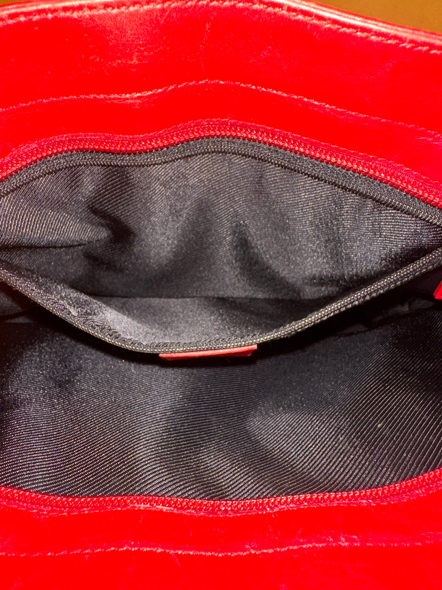 Gucci GG Canvas Red