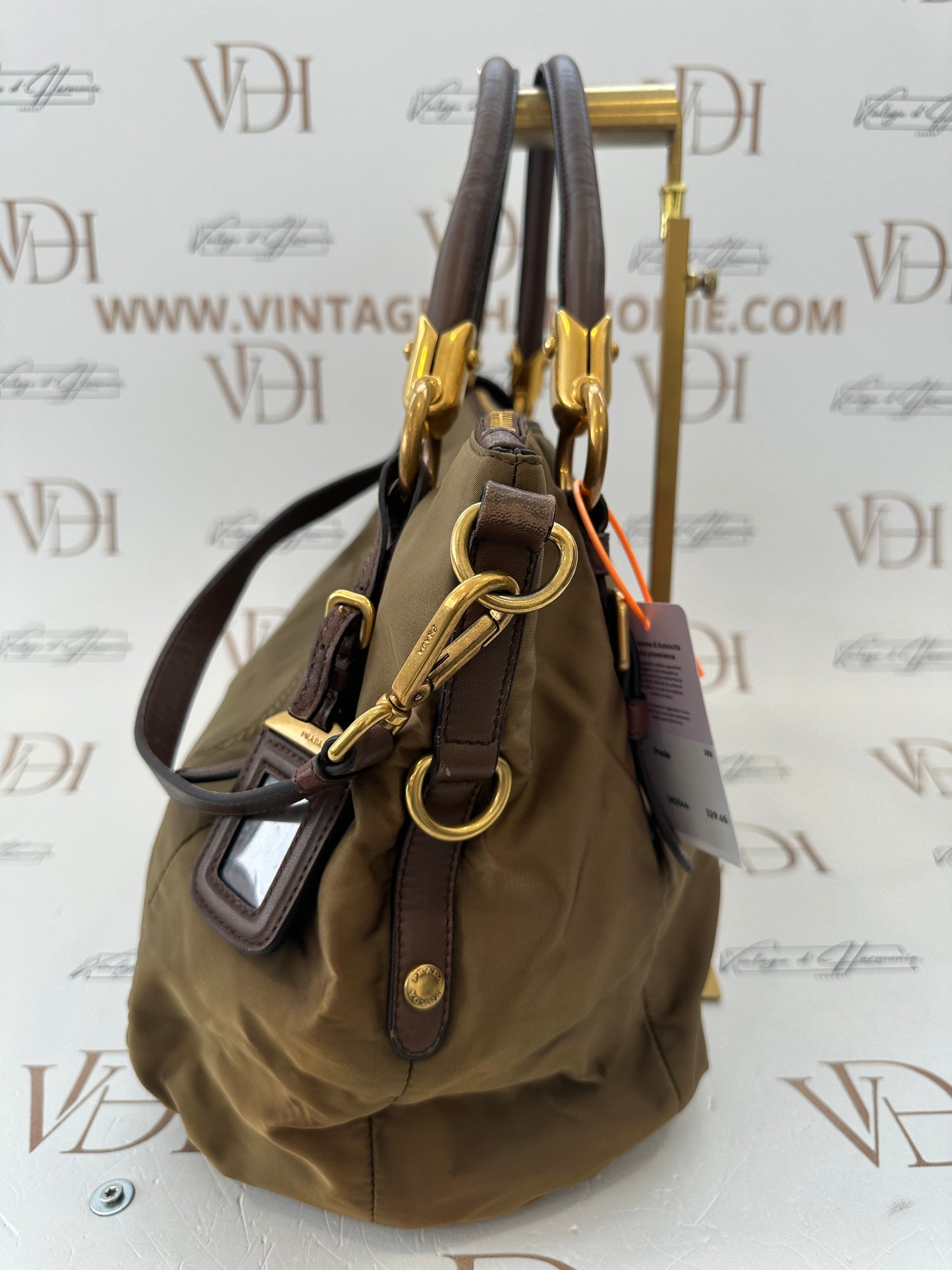 382544 - Prada