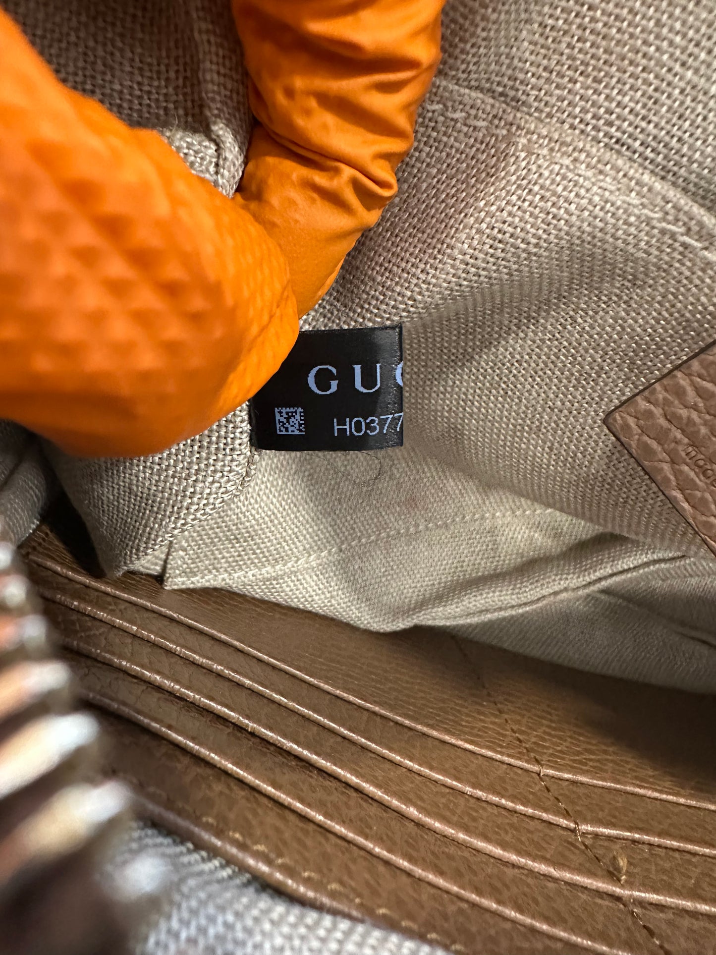 382881 - Gucci Bree