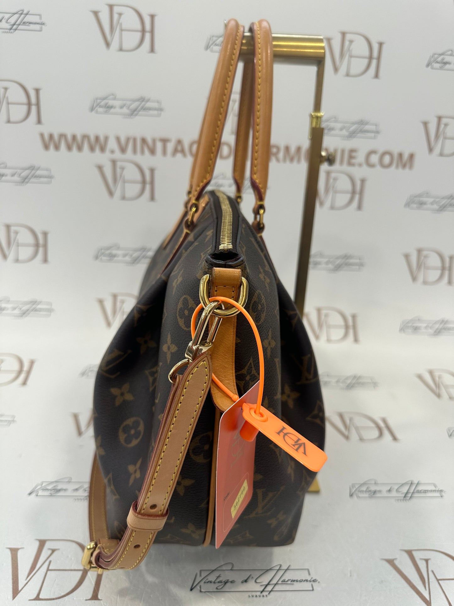 382760 - Louis Vuitton Turenne