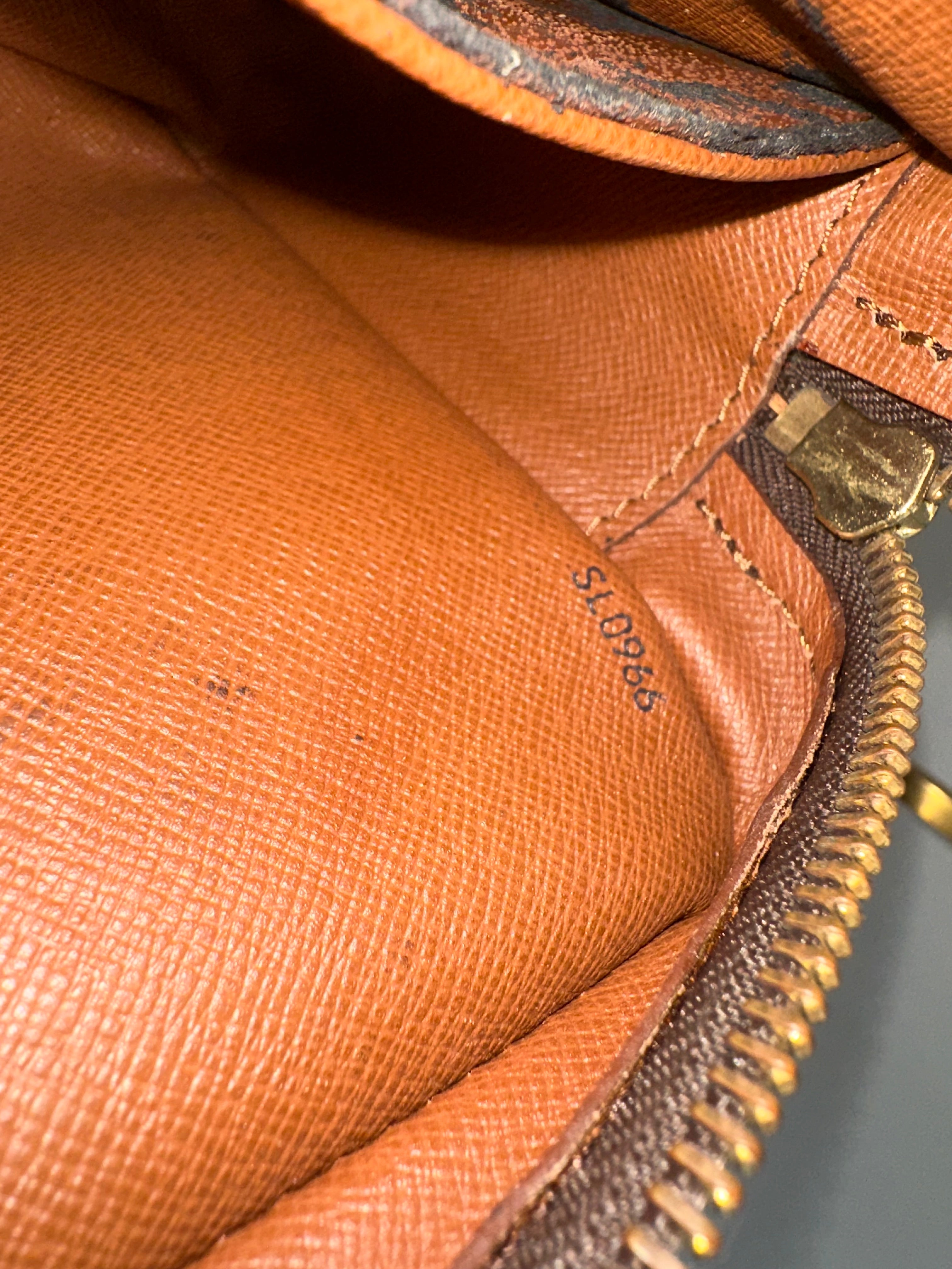 Louis Vuitton Compiegne 23