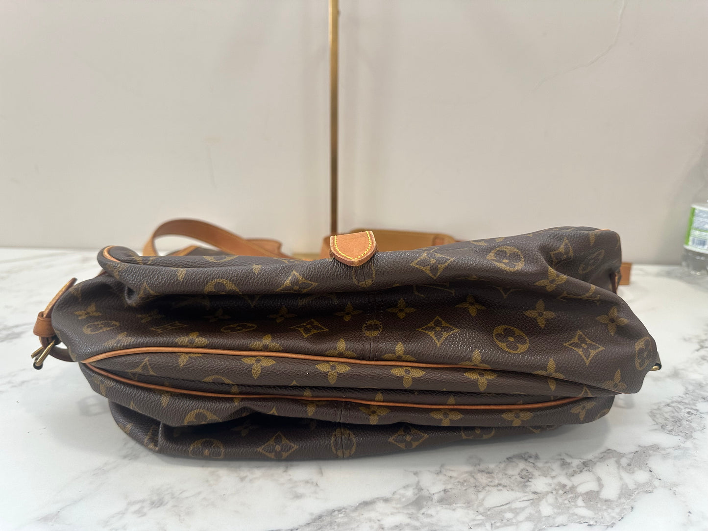 Louis Vuitton Saumur 35