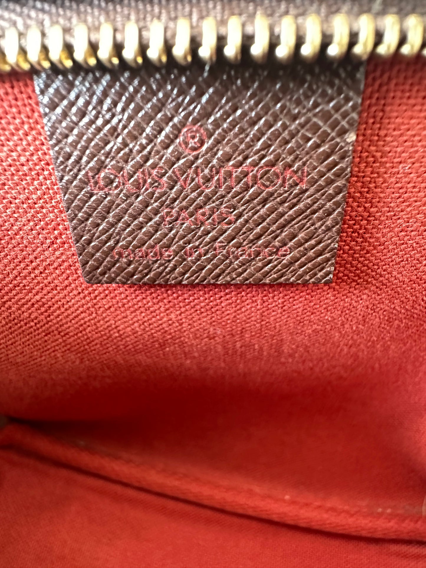 Louis Vuitton Pochette Damier