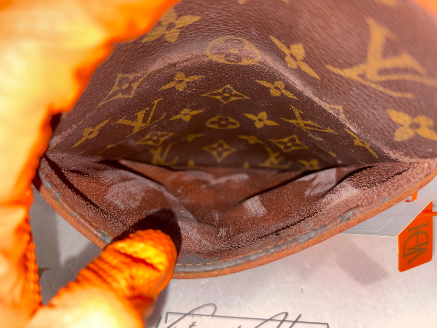 018919 - Louis Vuitton Danube