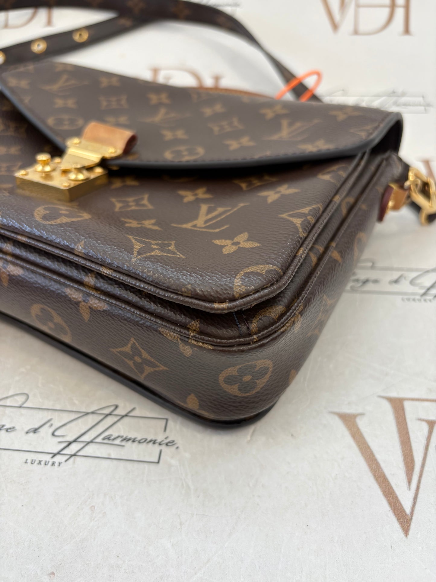 383770 - Louis Vuitton Metis