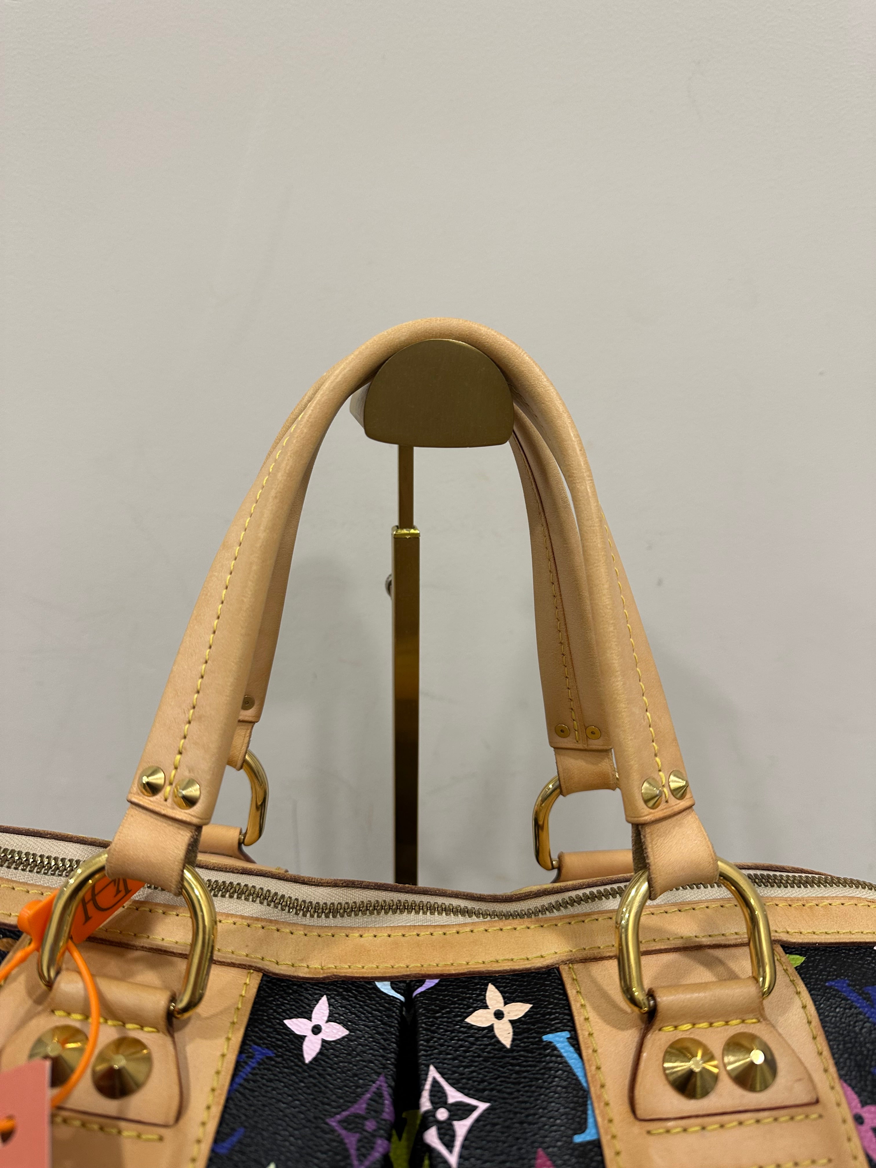 Louis Vuitton Courtney