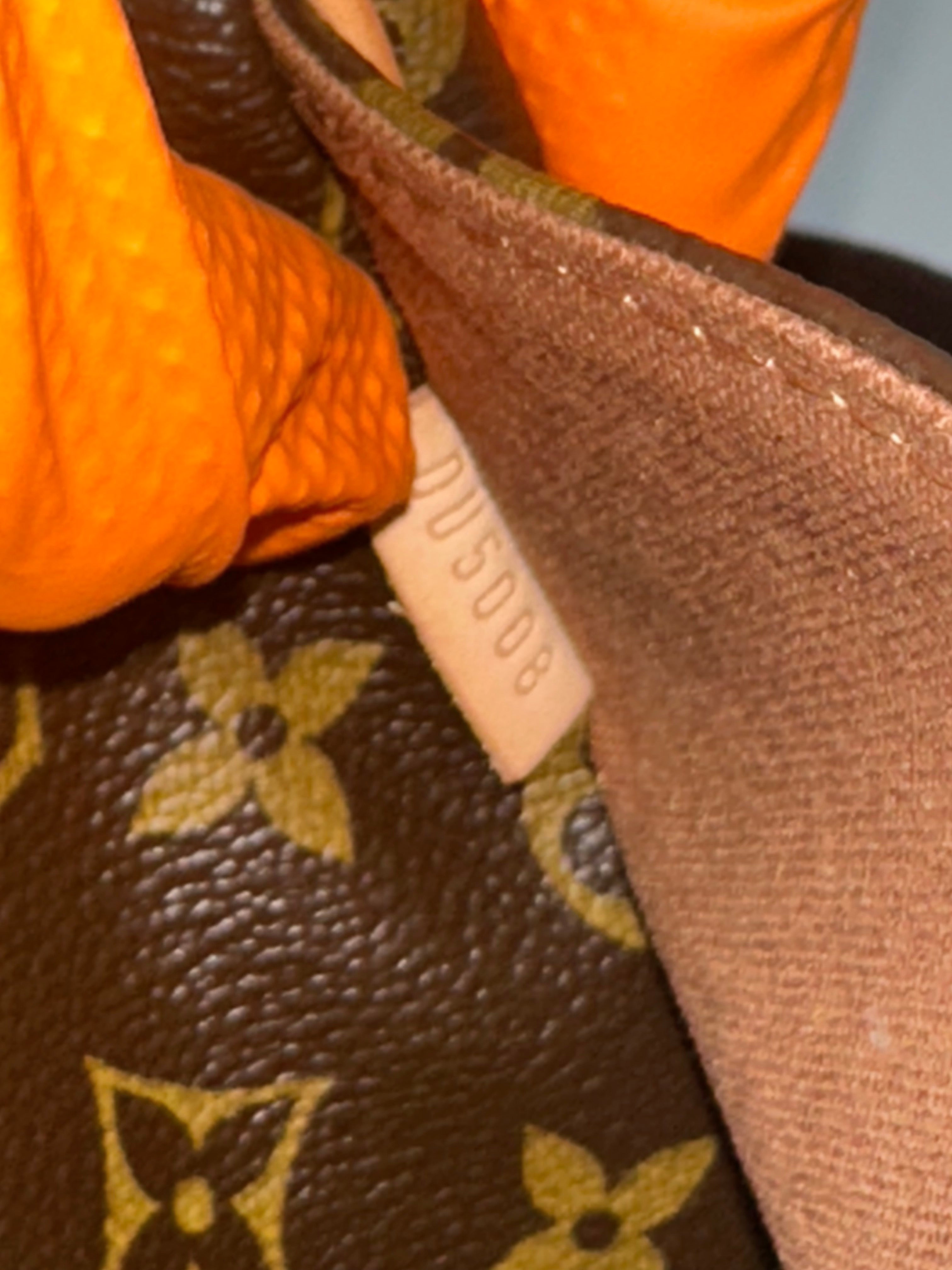 Louis Vuitton Messenger Bosphore PM