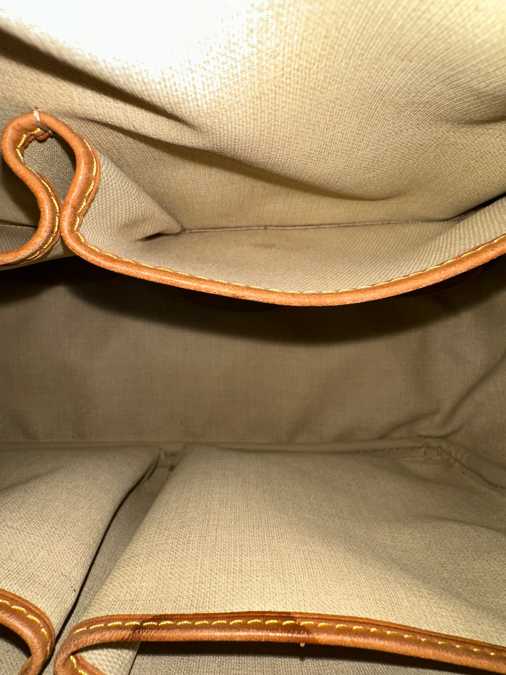 Louis Vuitton Deauville