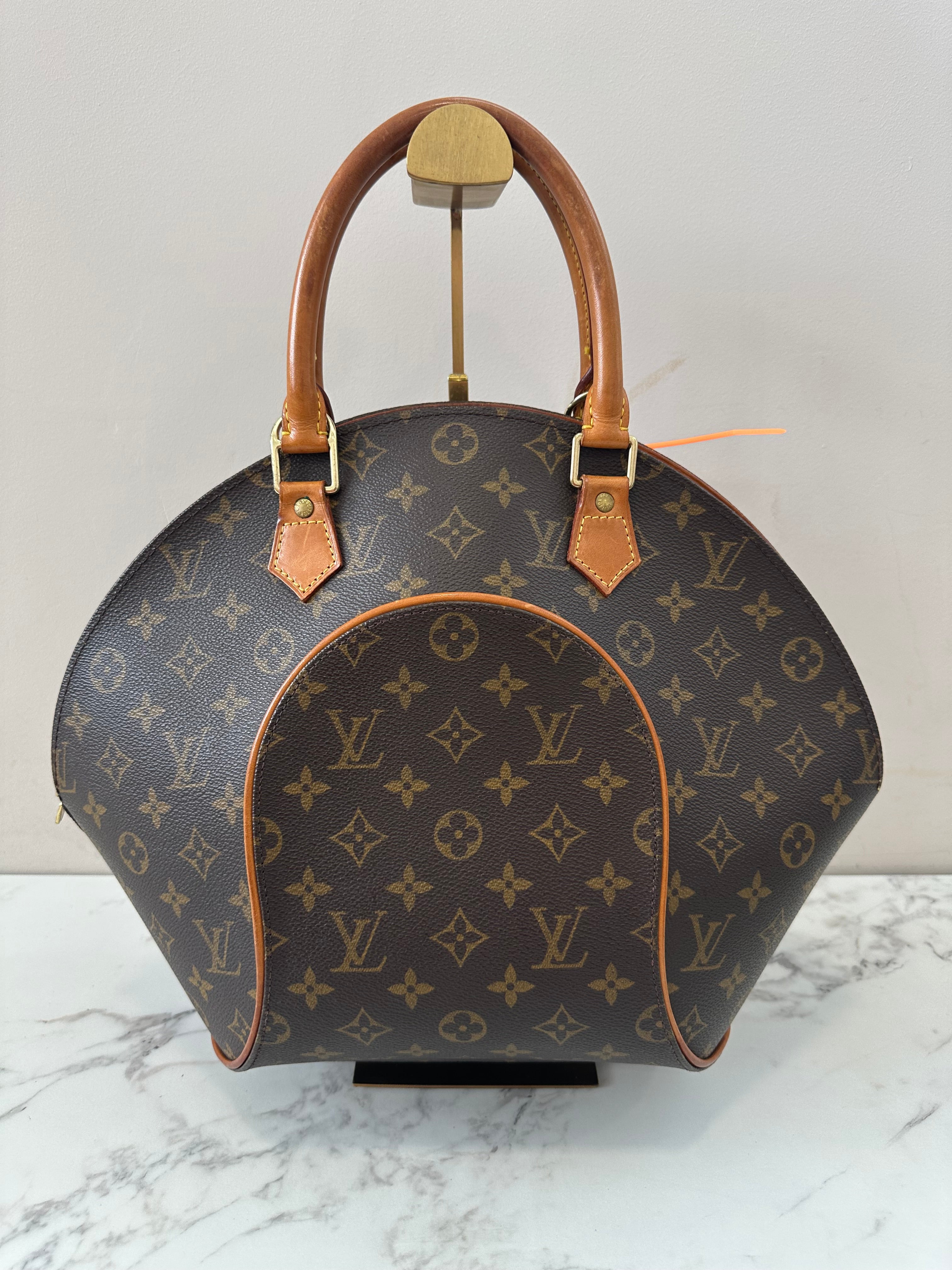 Louis Vuitton Ellipse MM