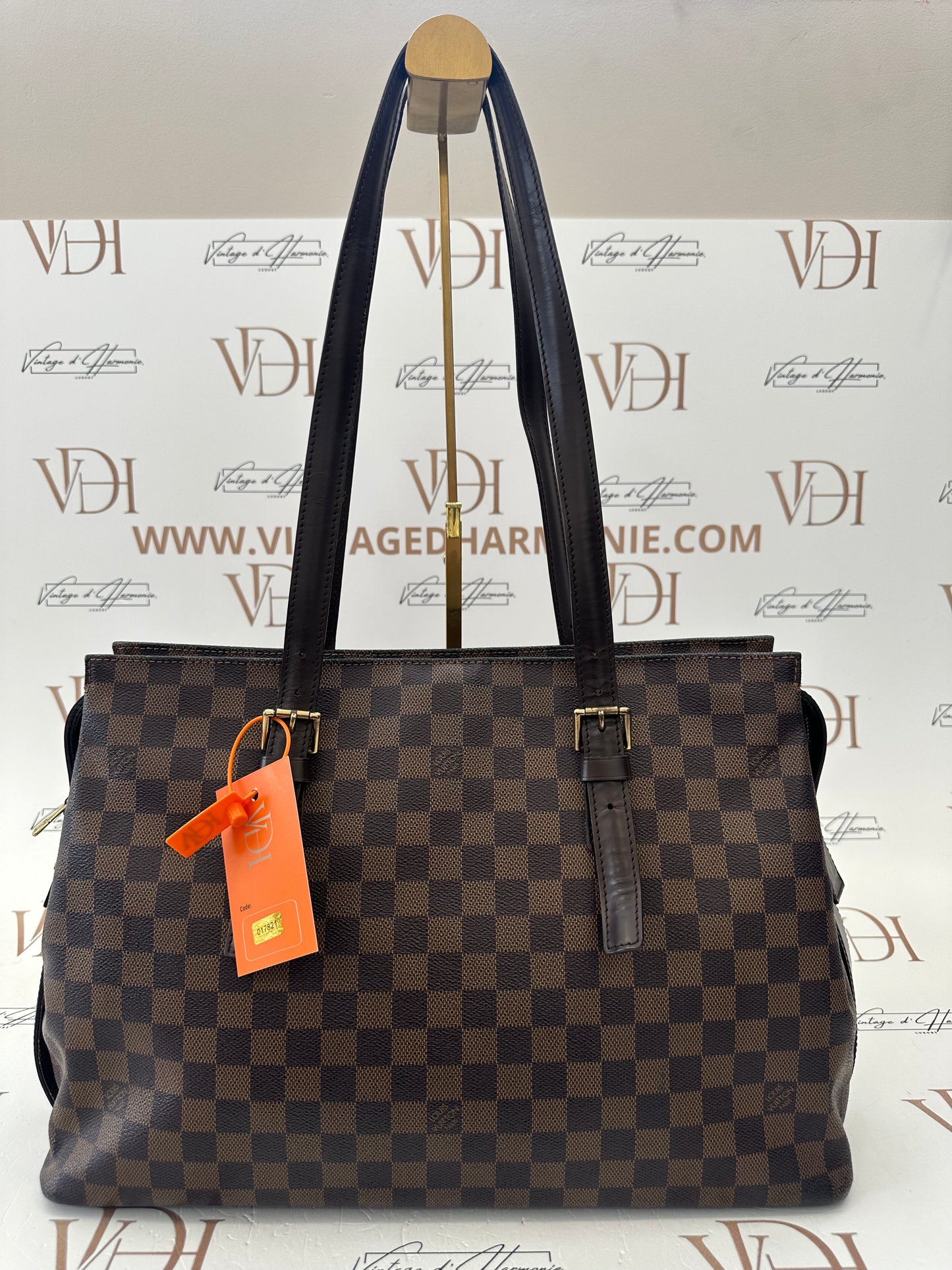 017821 - Louis Vuitton Chelsea