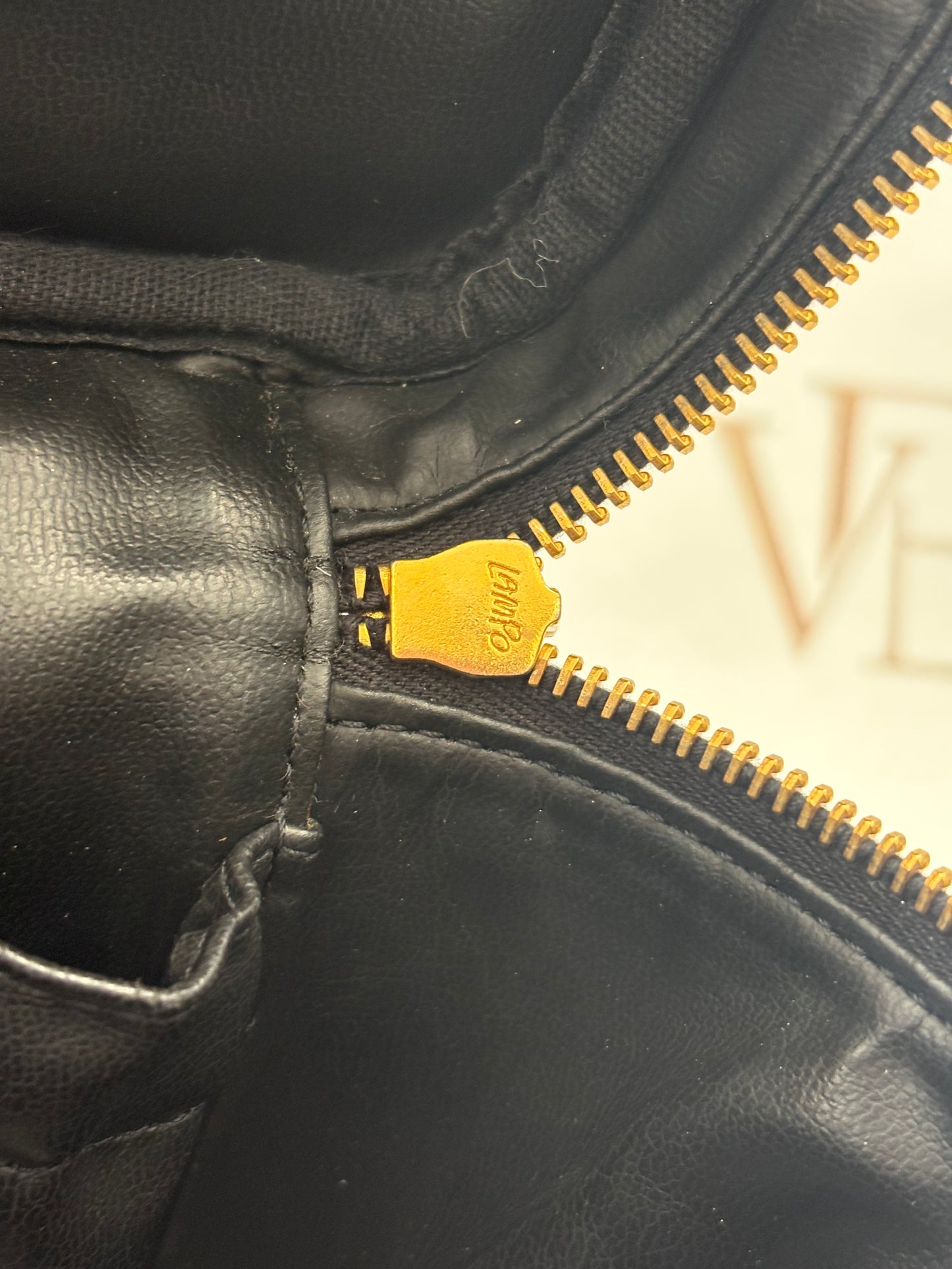 018034 - Chanel Black Calfskin Vanity