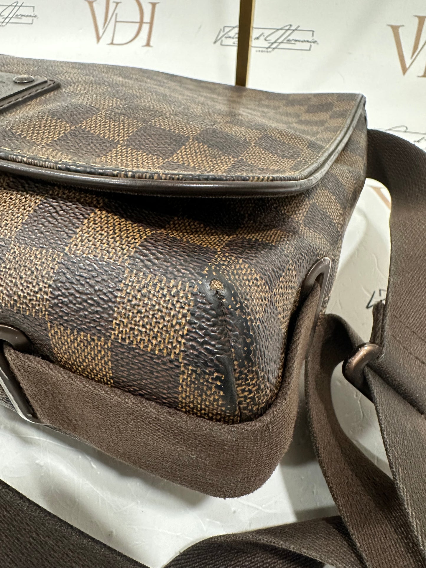 017788 - Louis Vuitton Damier Brooklyn MM