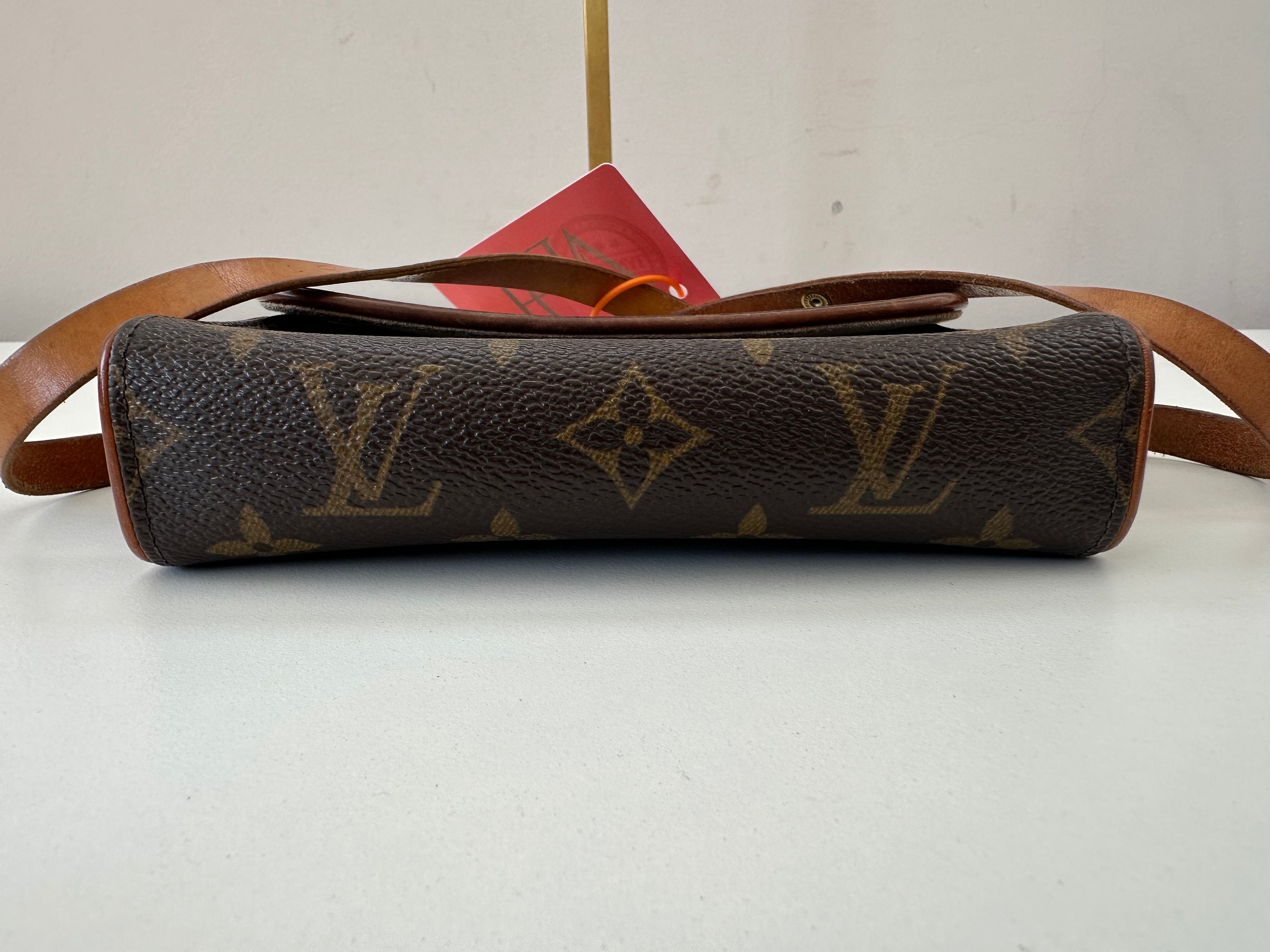 Louis Vuitton Florentine
