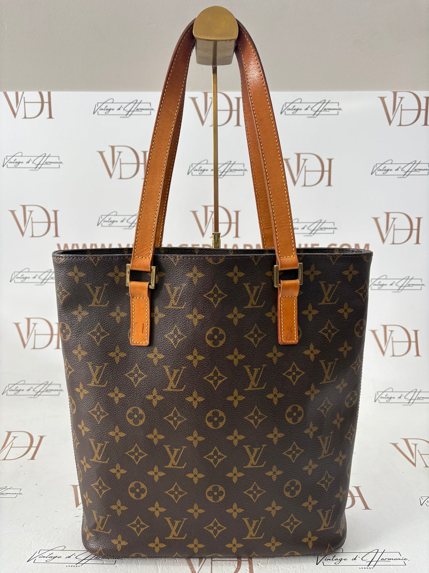 018816 - Louis Vuitton Vavin GM