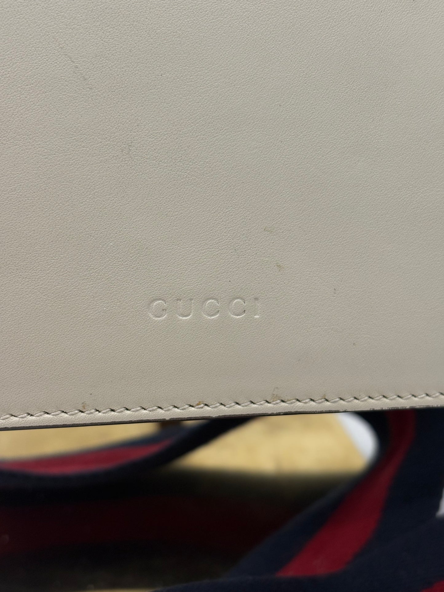 383889 - Gucci Dionysus