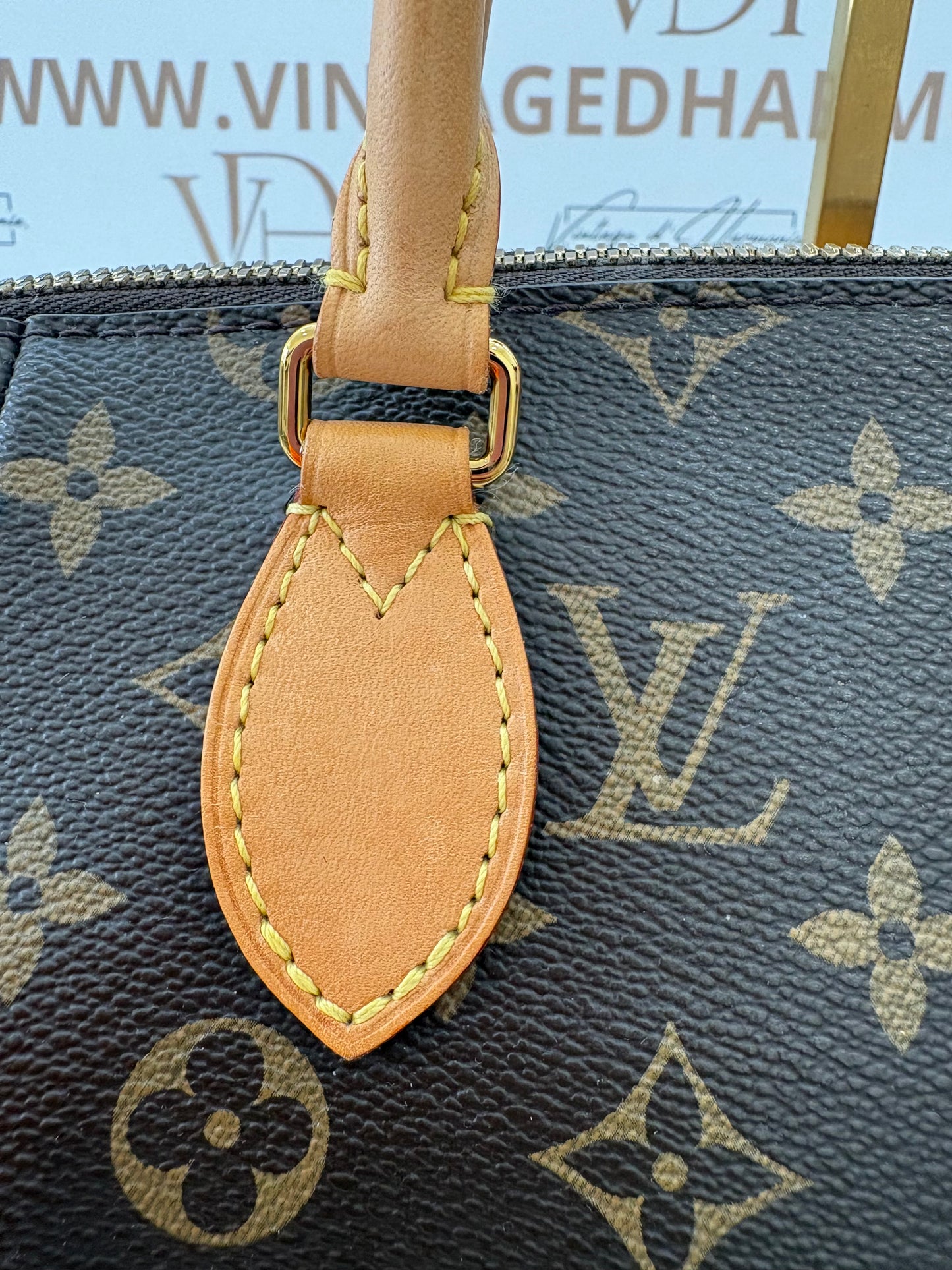 383263 - Louis Vuitton Turenne