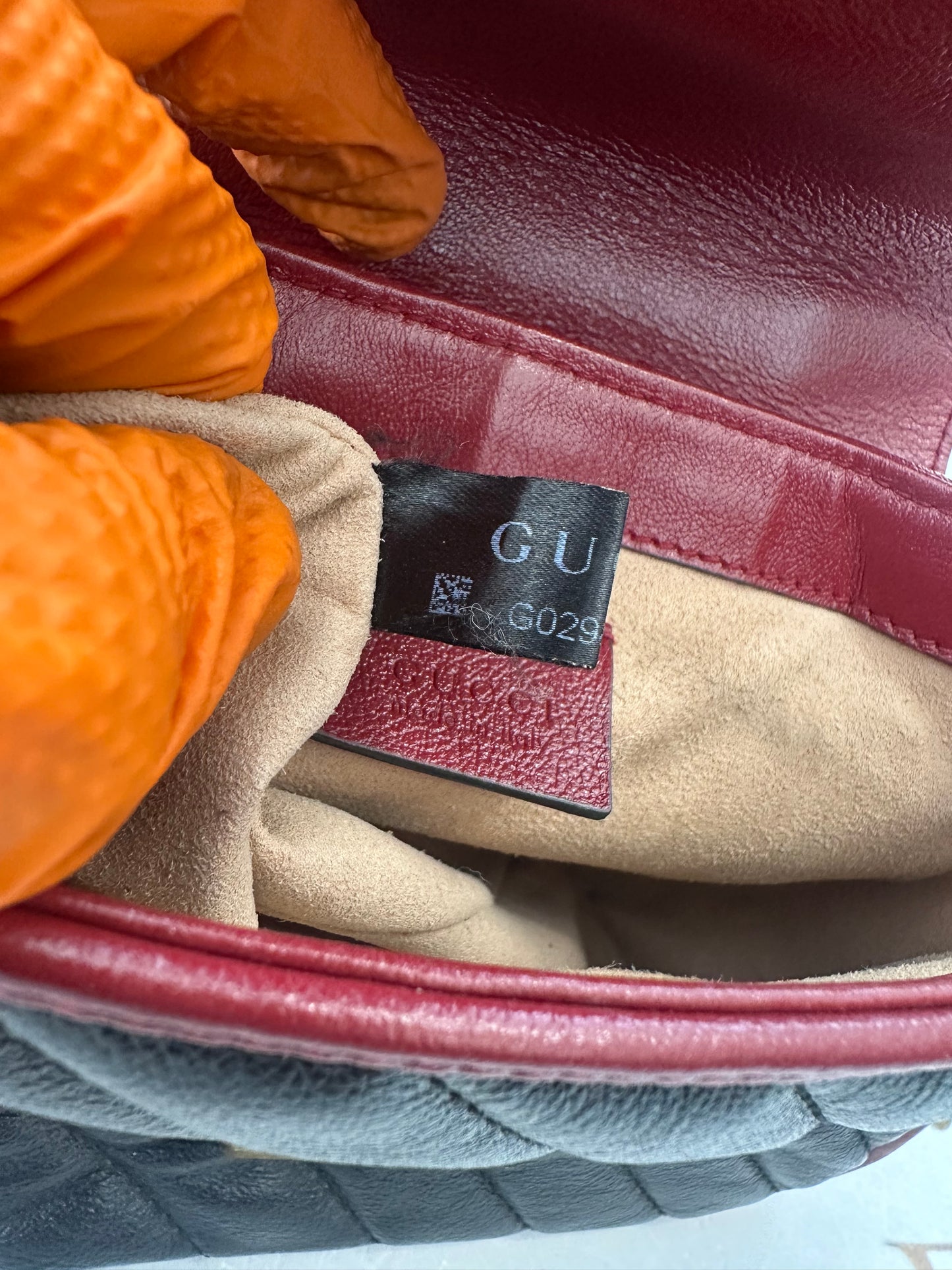 382236 - Gucci Marmont
