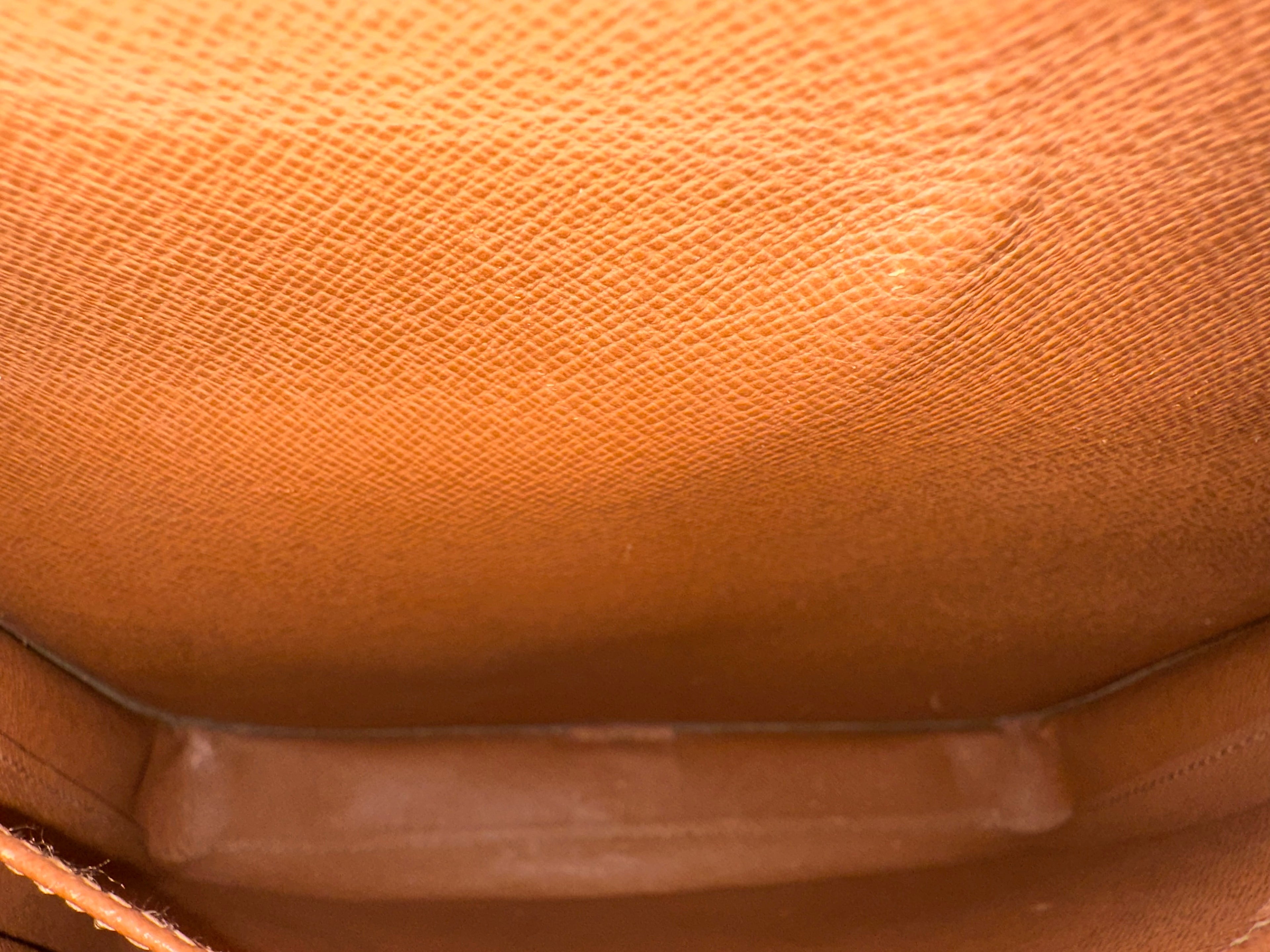 Louis Vuitton Cartouchiere GM