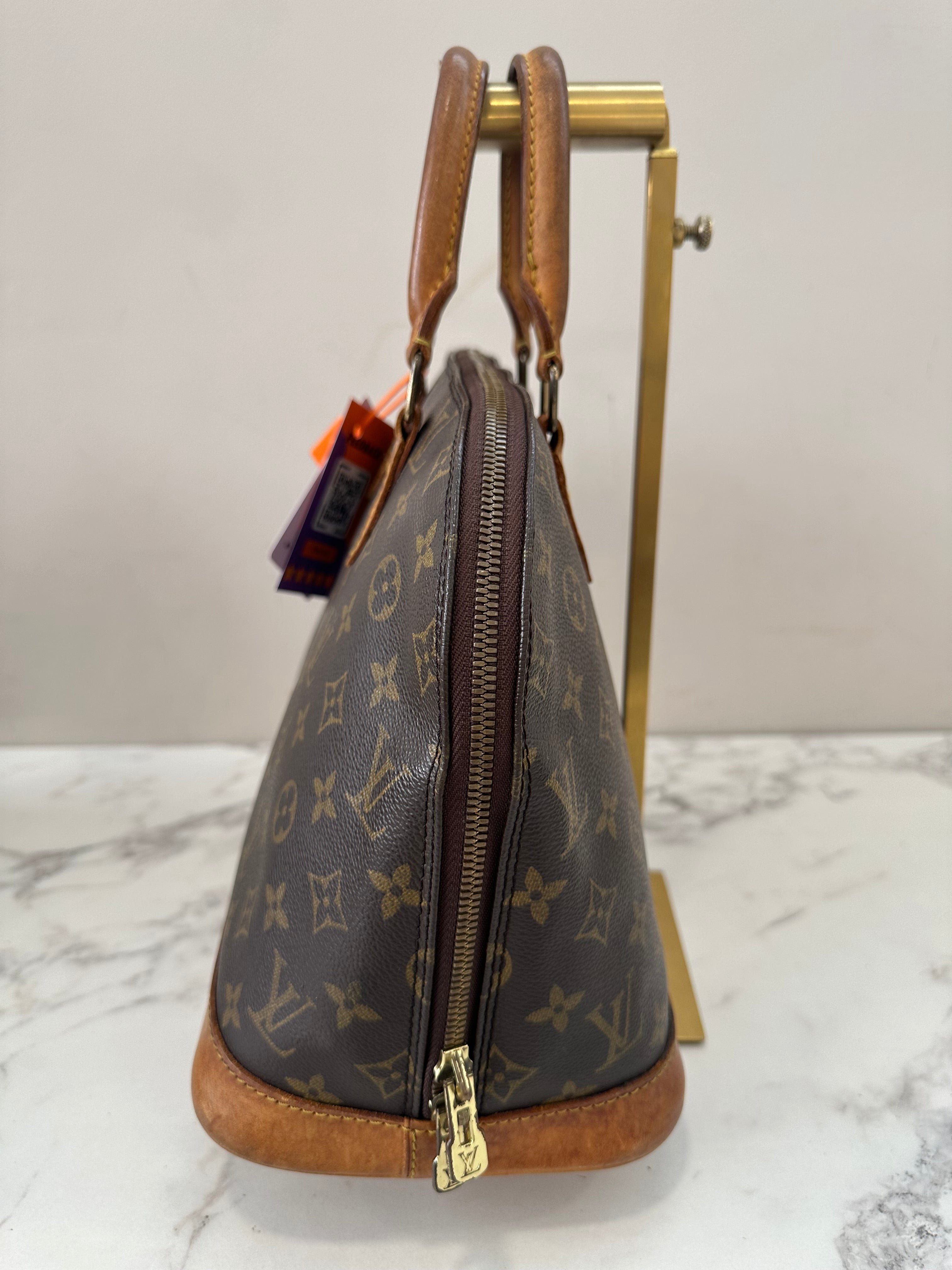 Louis Vuitton Alma