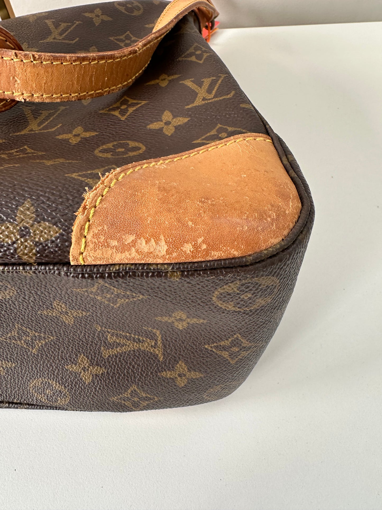 Louis Vuitton Boulogne 35