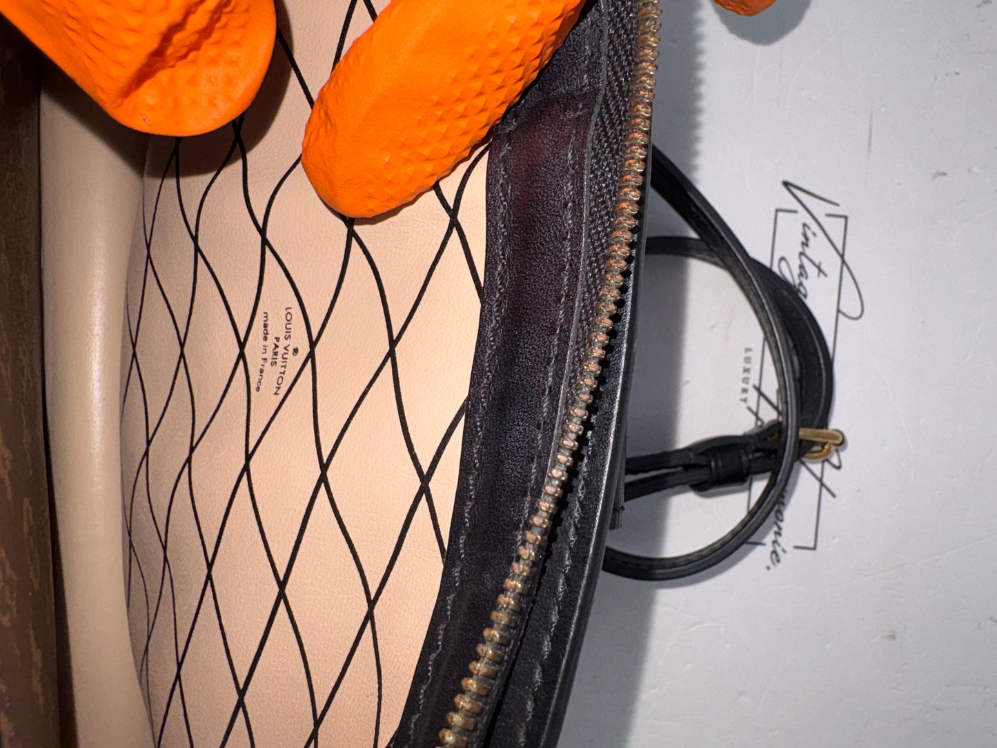383978 - Louis Vuitton Trunk Clutch