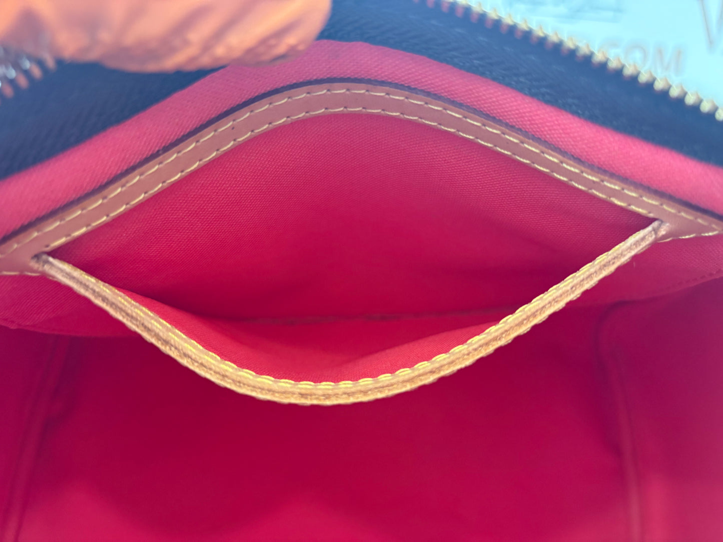 384207 - Louis Vuitton Speedy 30