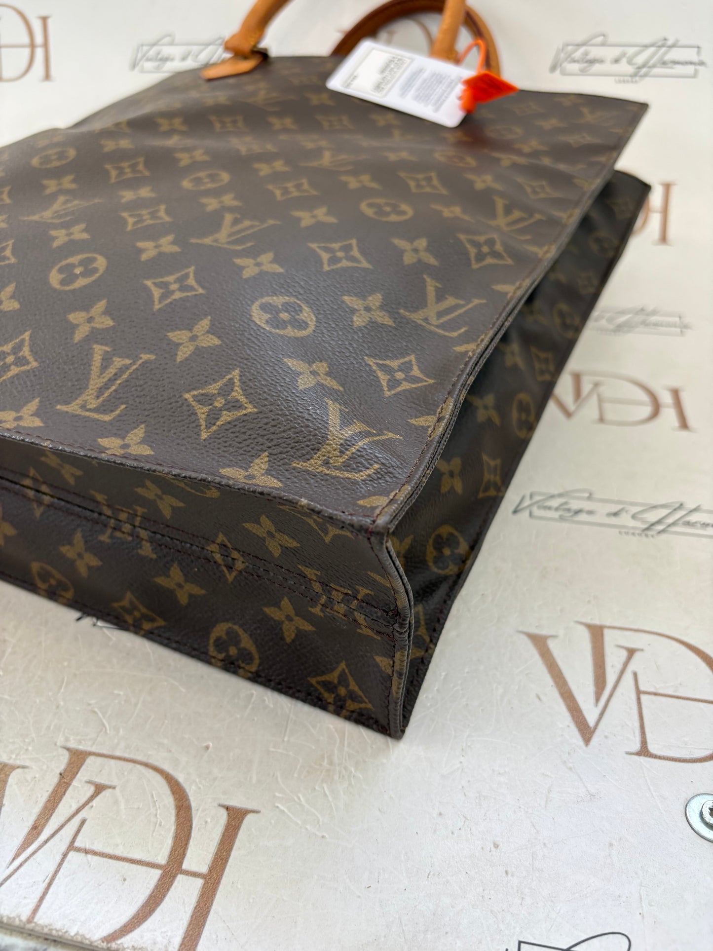 018277 - Louis Vuitton Sac Plat