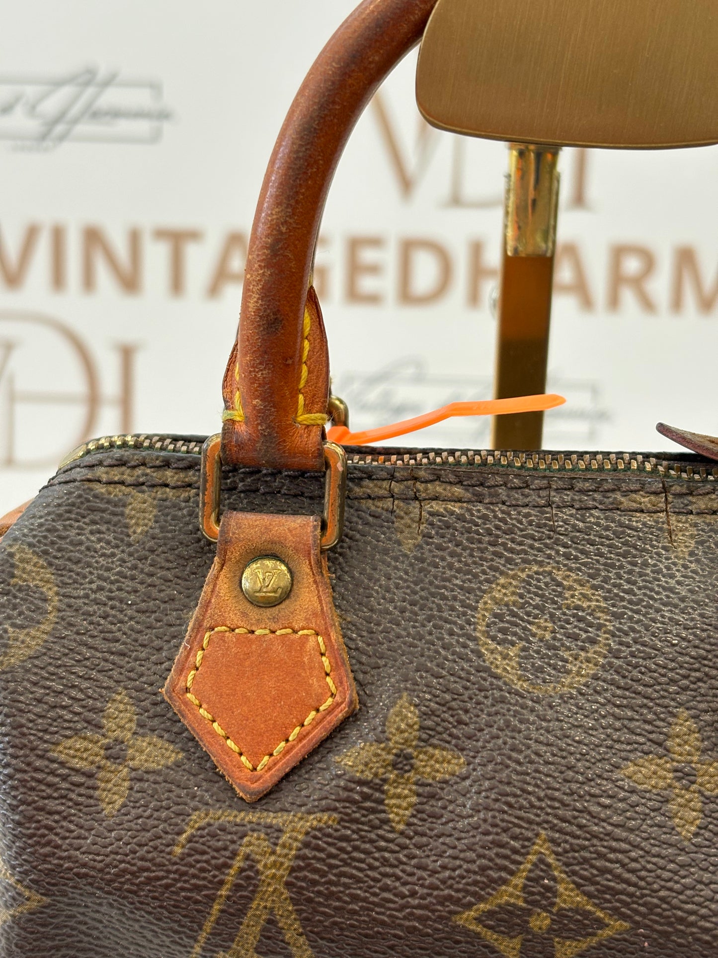 018358 - Louis Vuitton Speedy Nano