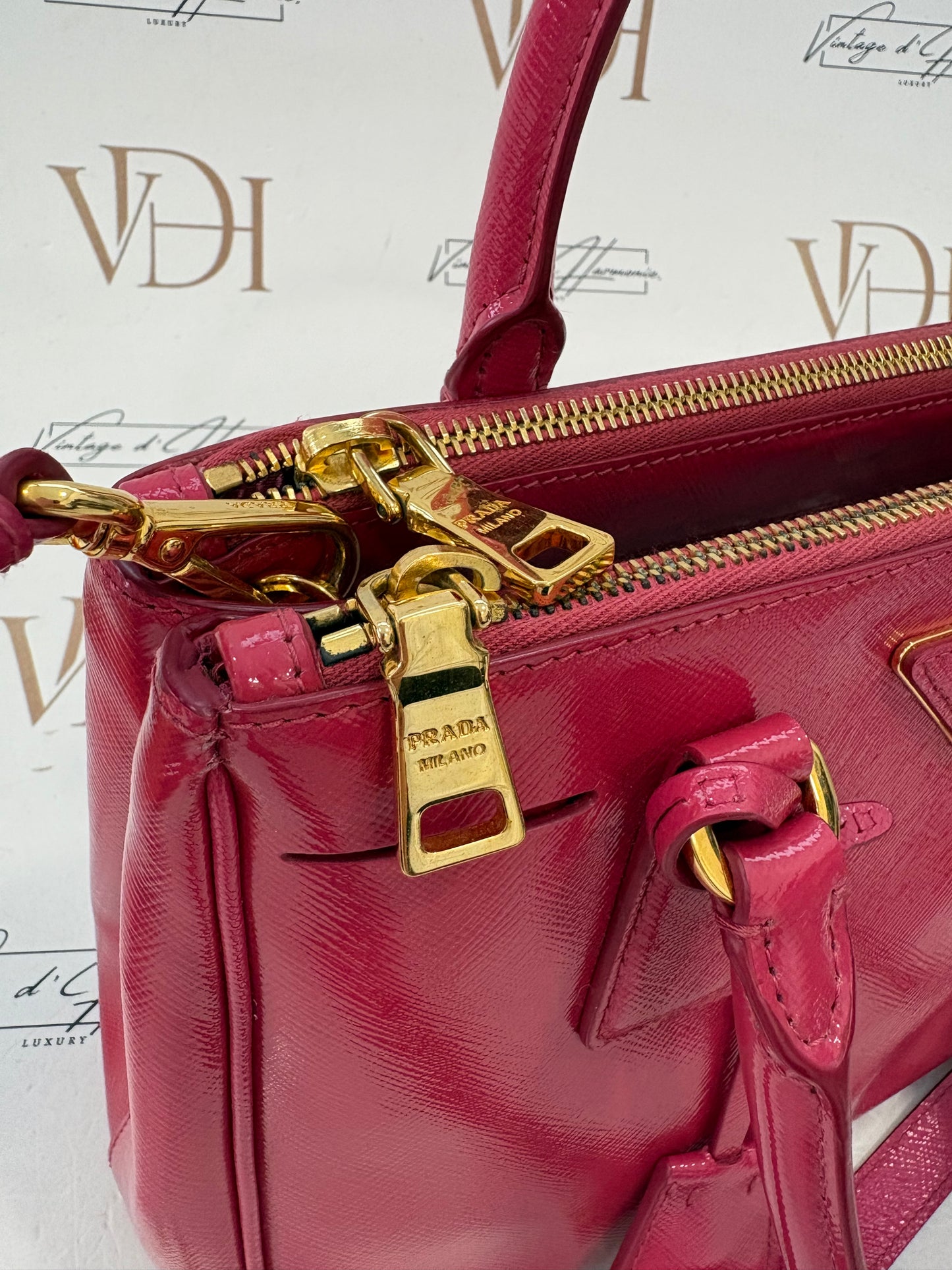 382954 - Prada Galleria Nano Pink