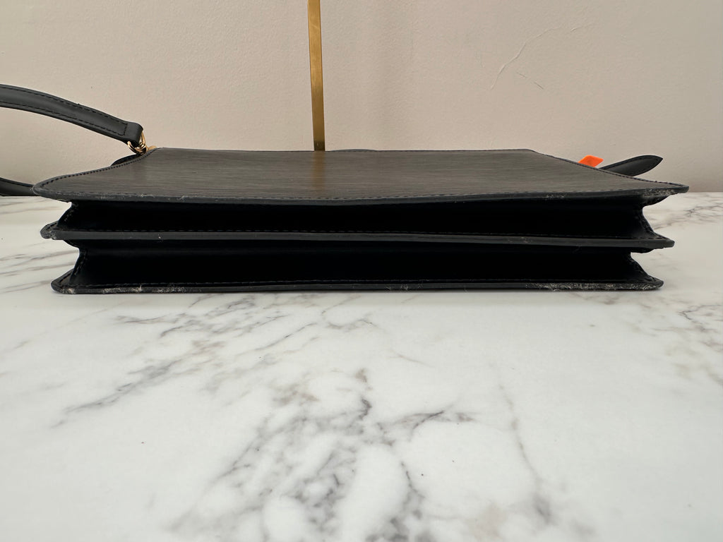 Louis Vuitton Angian Epi Black