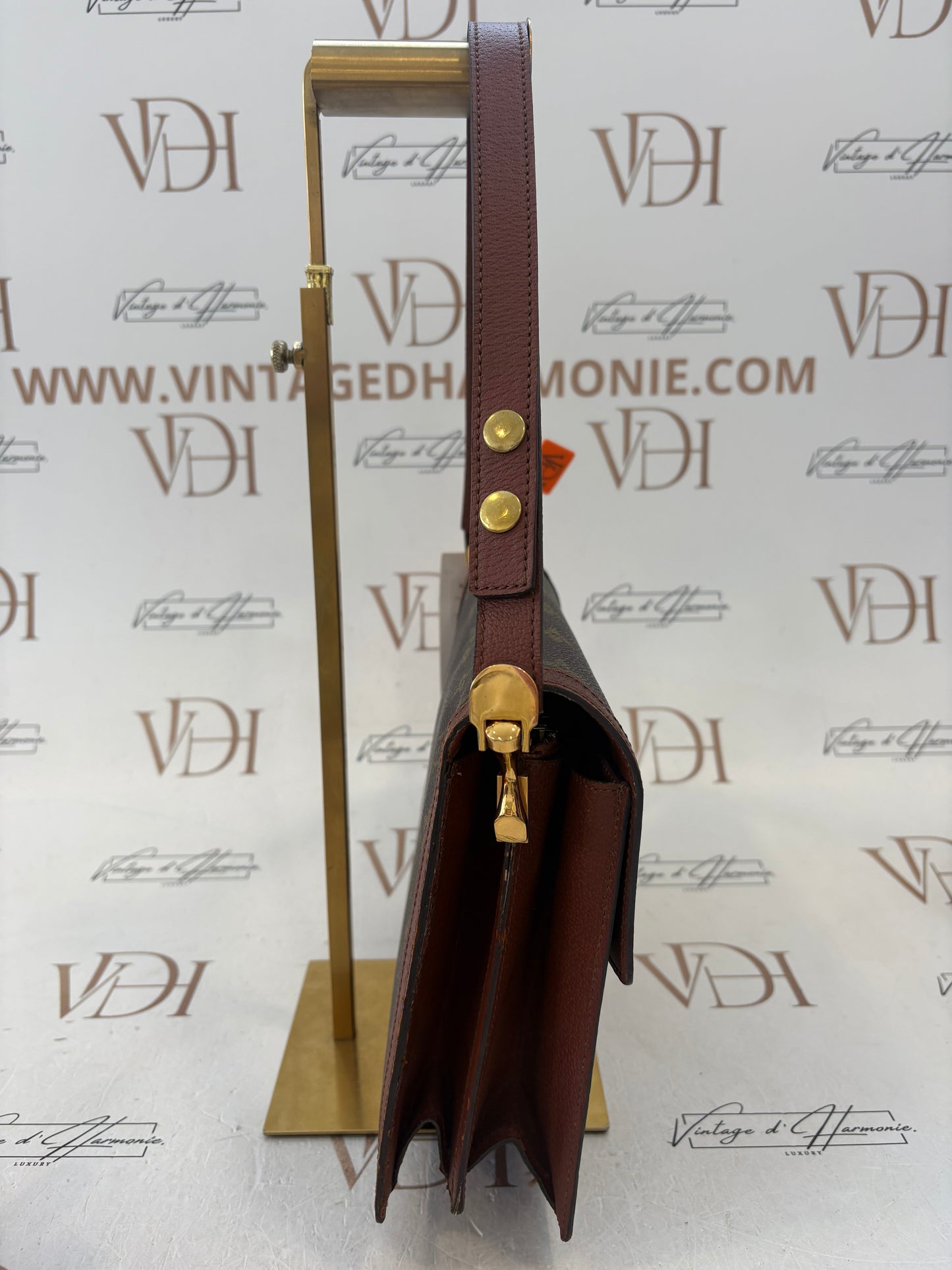 018845 - Louis Vuitton Sac Dauphine