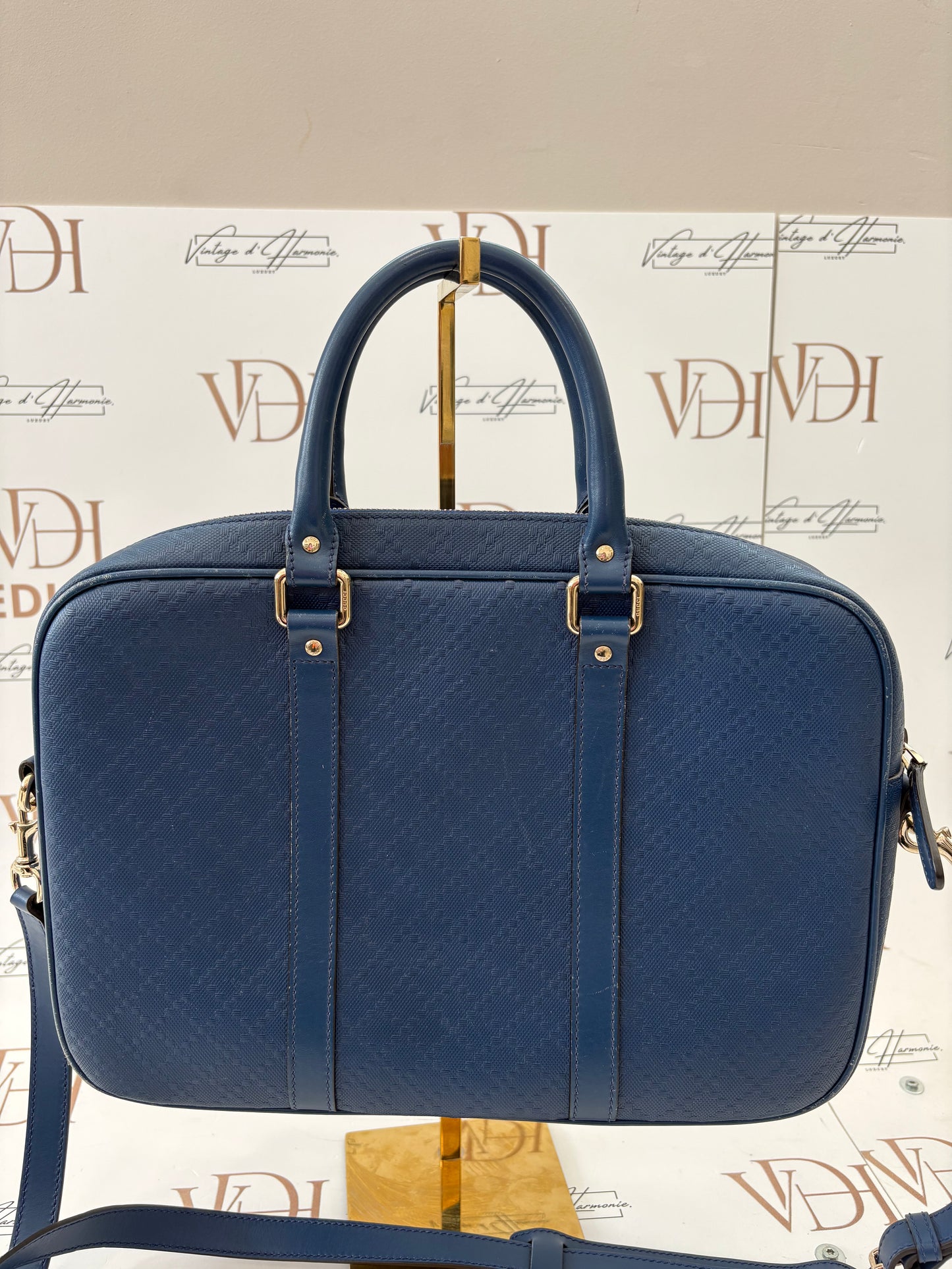 383906 - Gucci