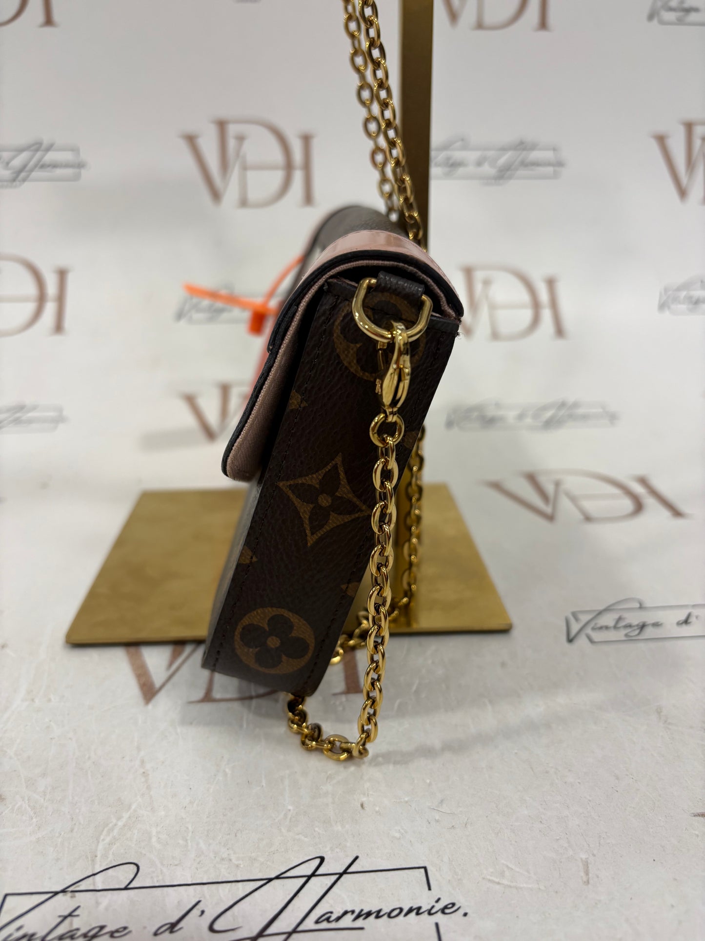 383648 - Louis Vuitton Felicie