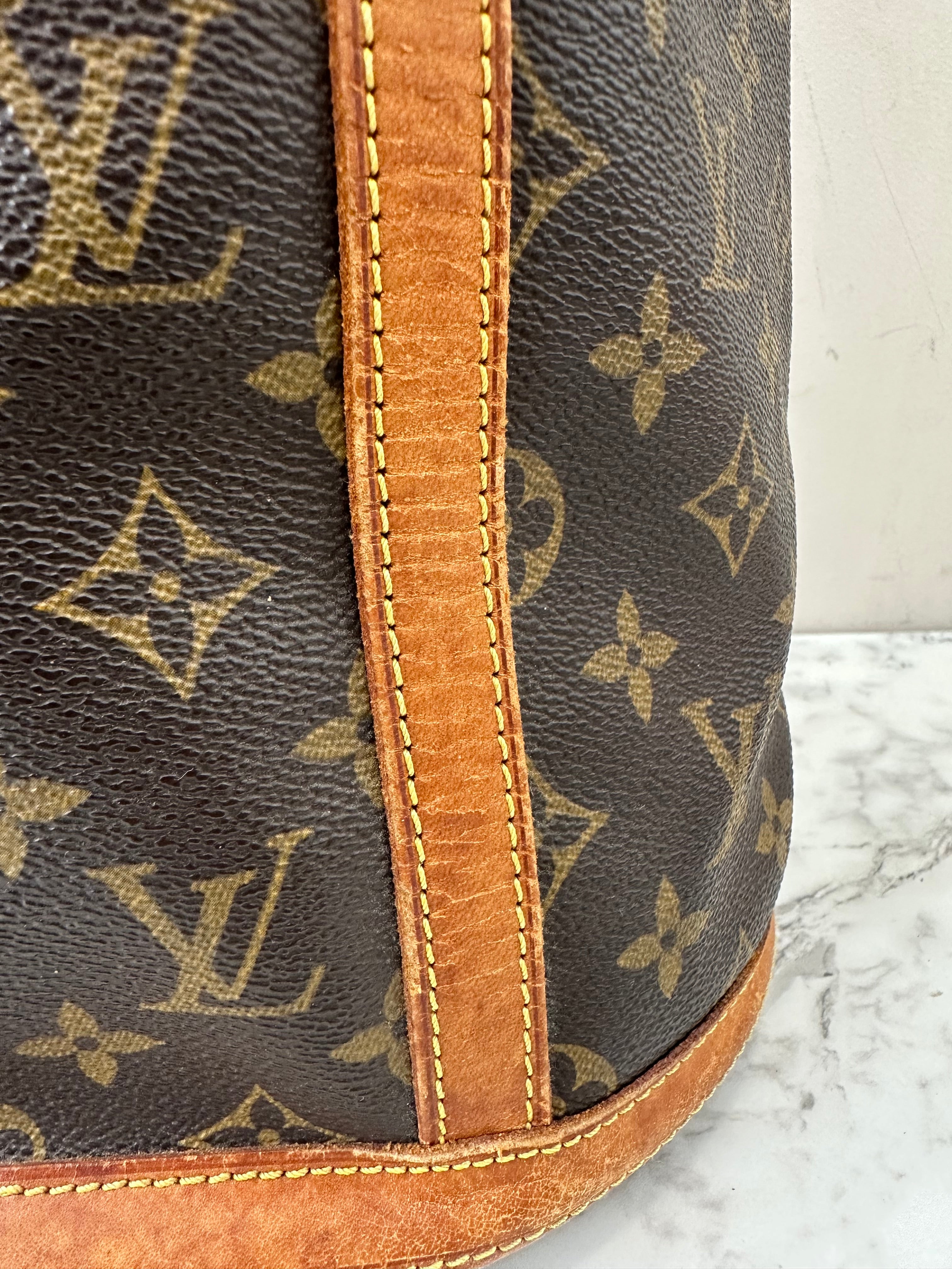 Louis Vuitton Bucket GM
