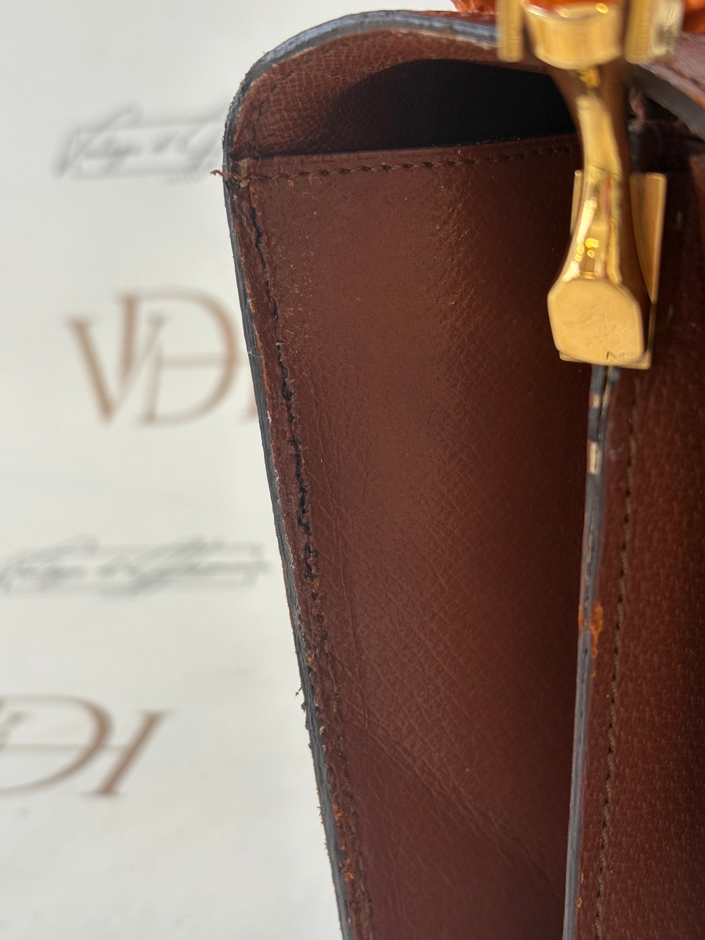 018845 - Louis Vuitton Sac Dauphine