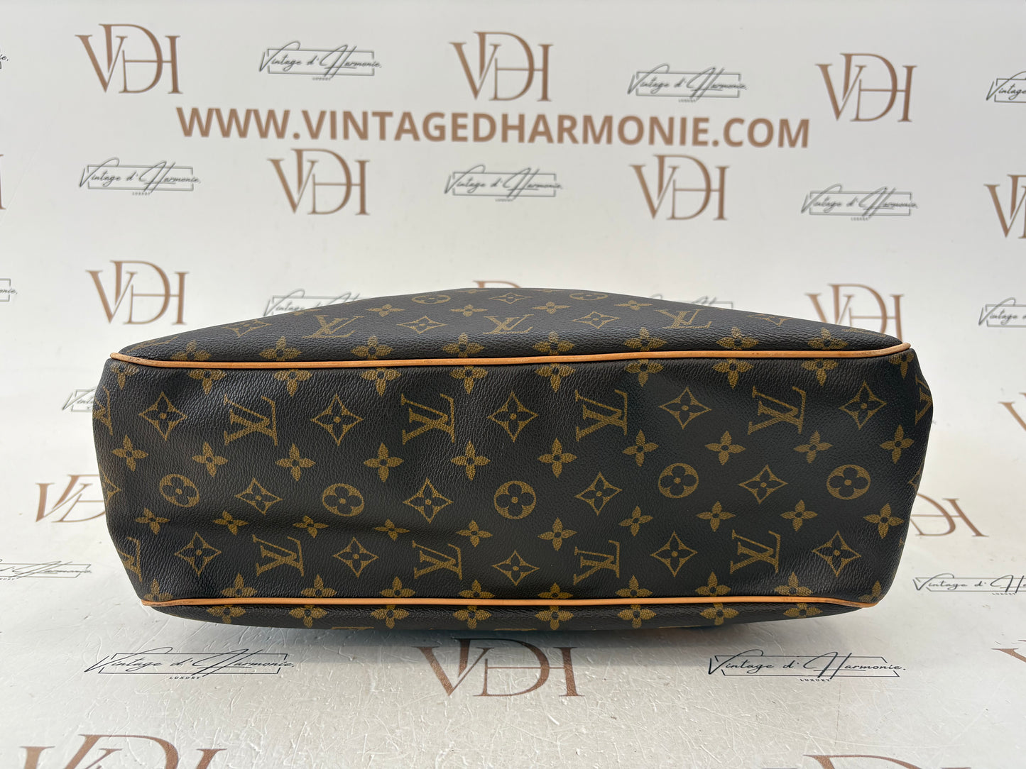 018255 - Louis Vuitton Batignolles Horizontal