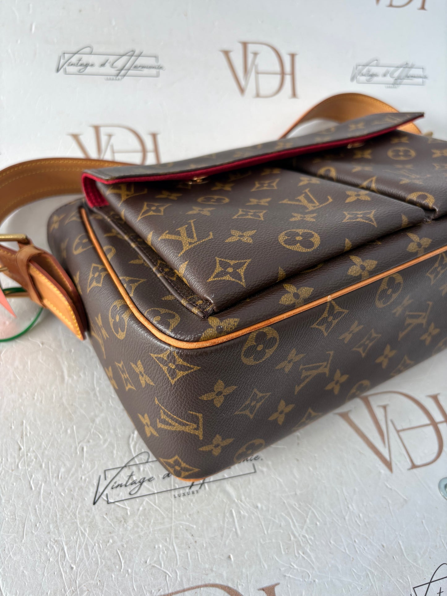 017103 - Louis Vuitton Viva Cite GM
