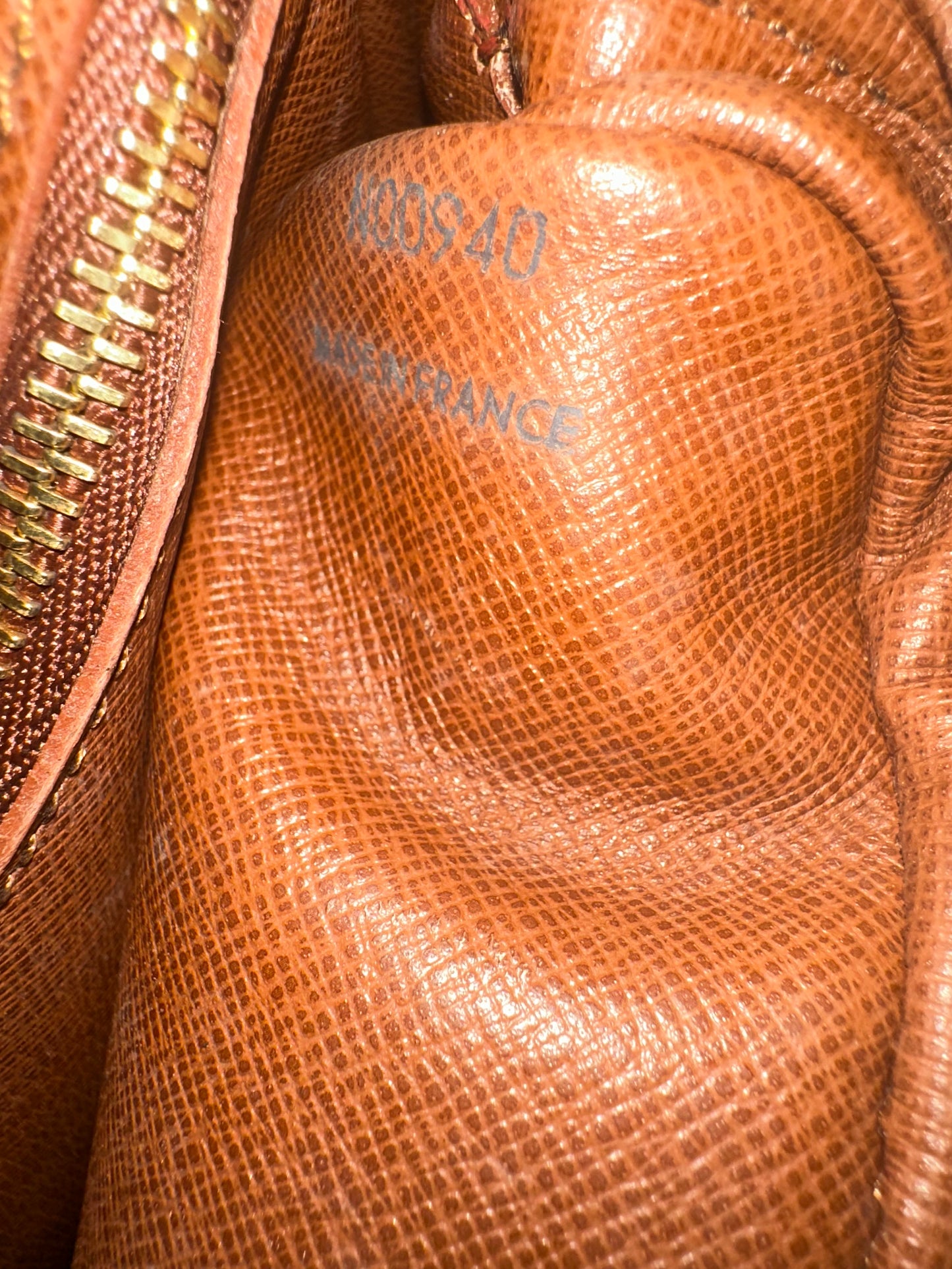 Louis Vuitton Trocadero 27