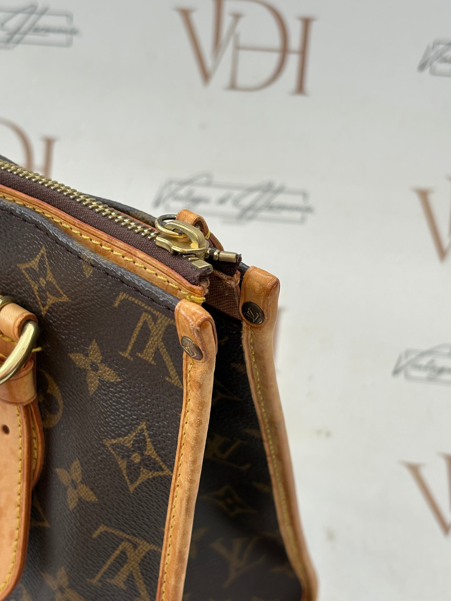 018103 - Louis Vuitton Popincourt