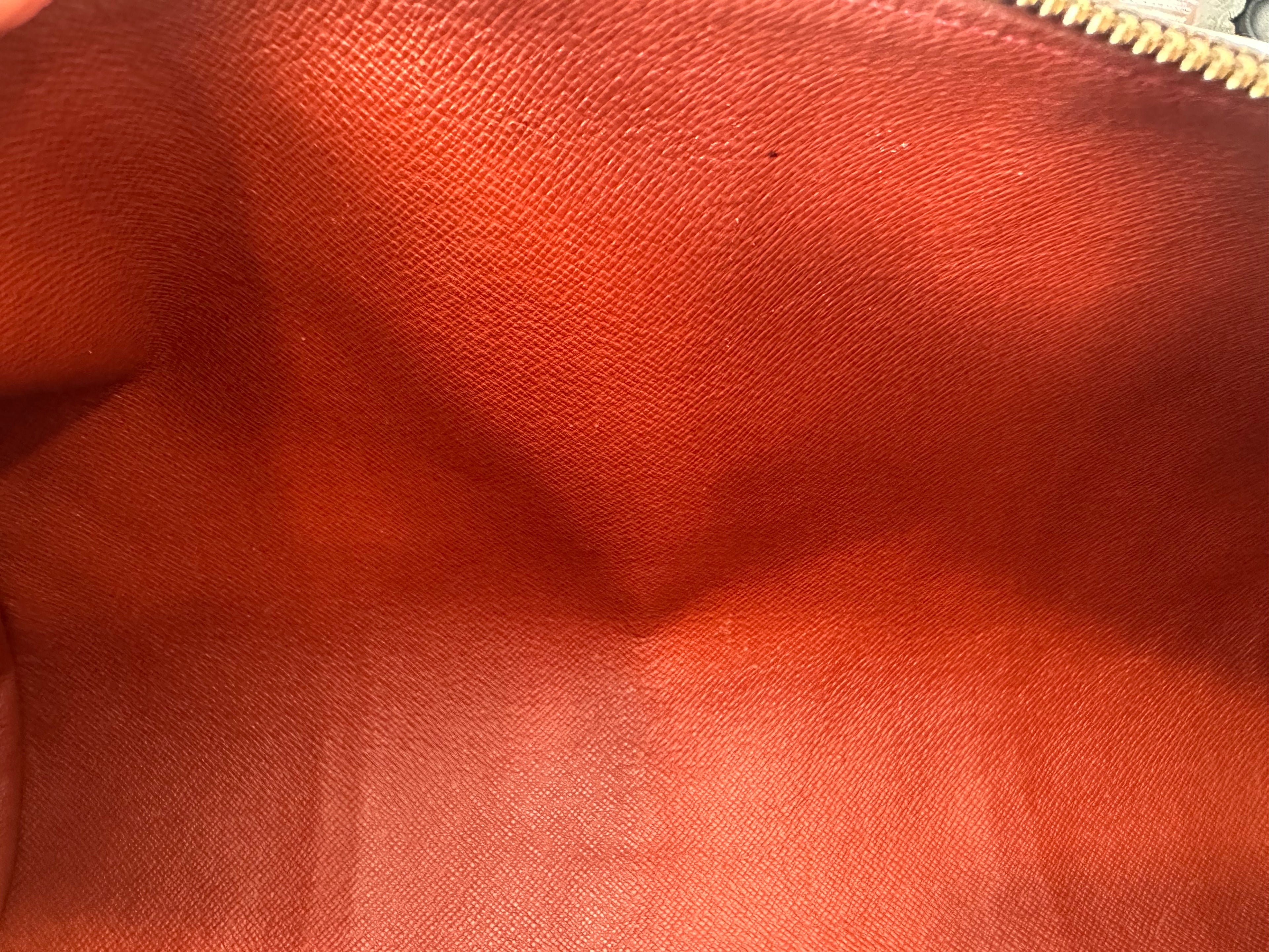 Louis Vuitton Damier Papillon 30