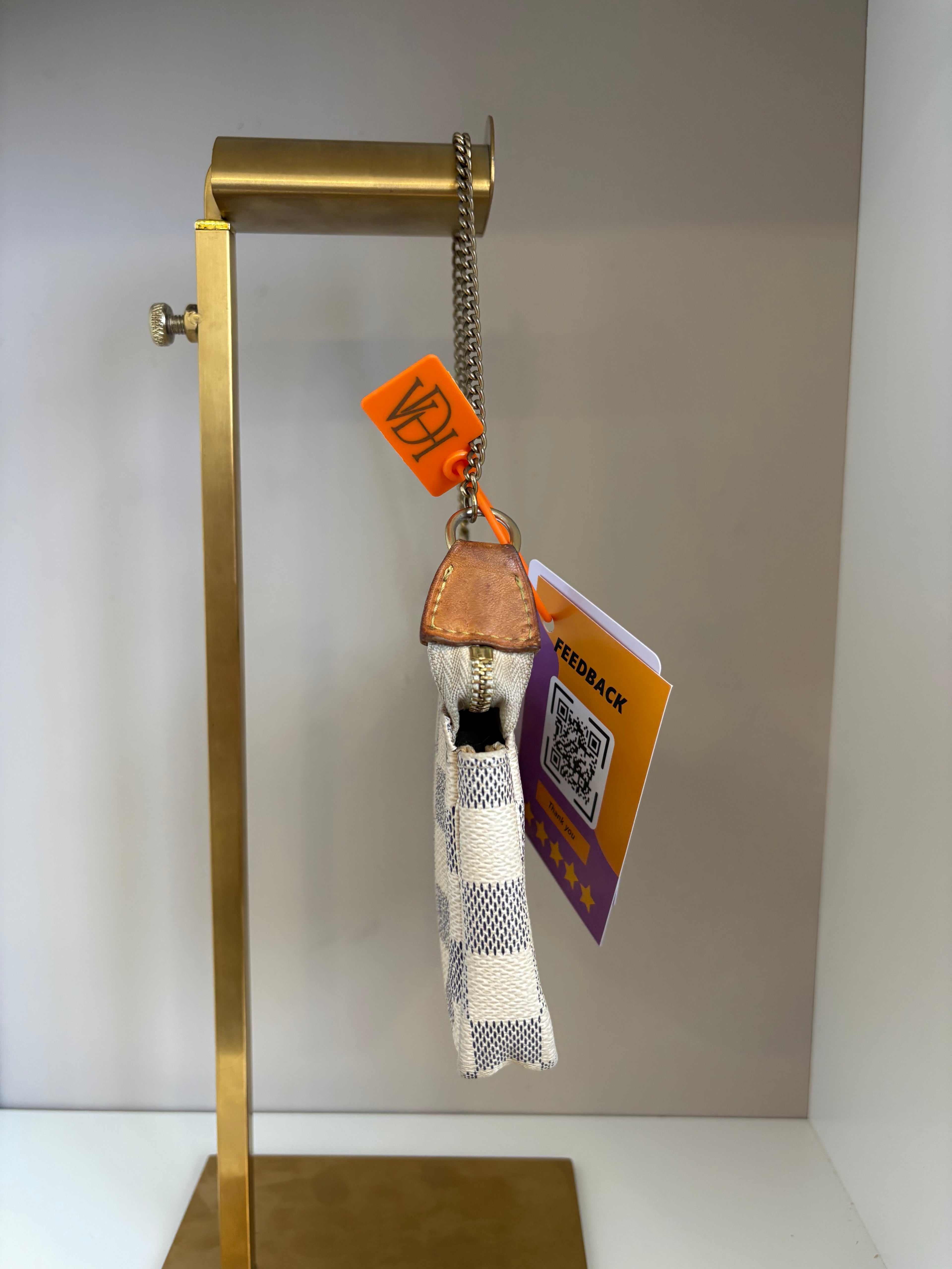 Louis Vuitton mini Pochette Damier Azur