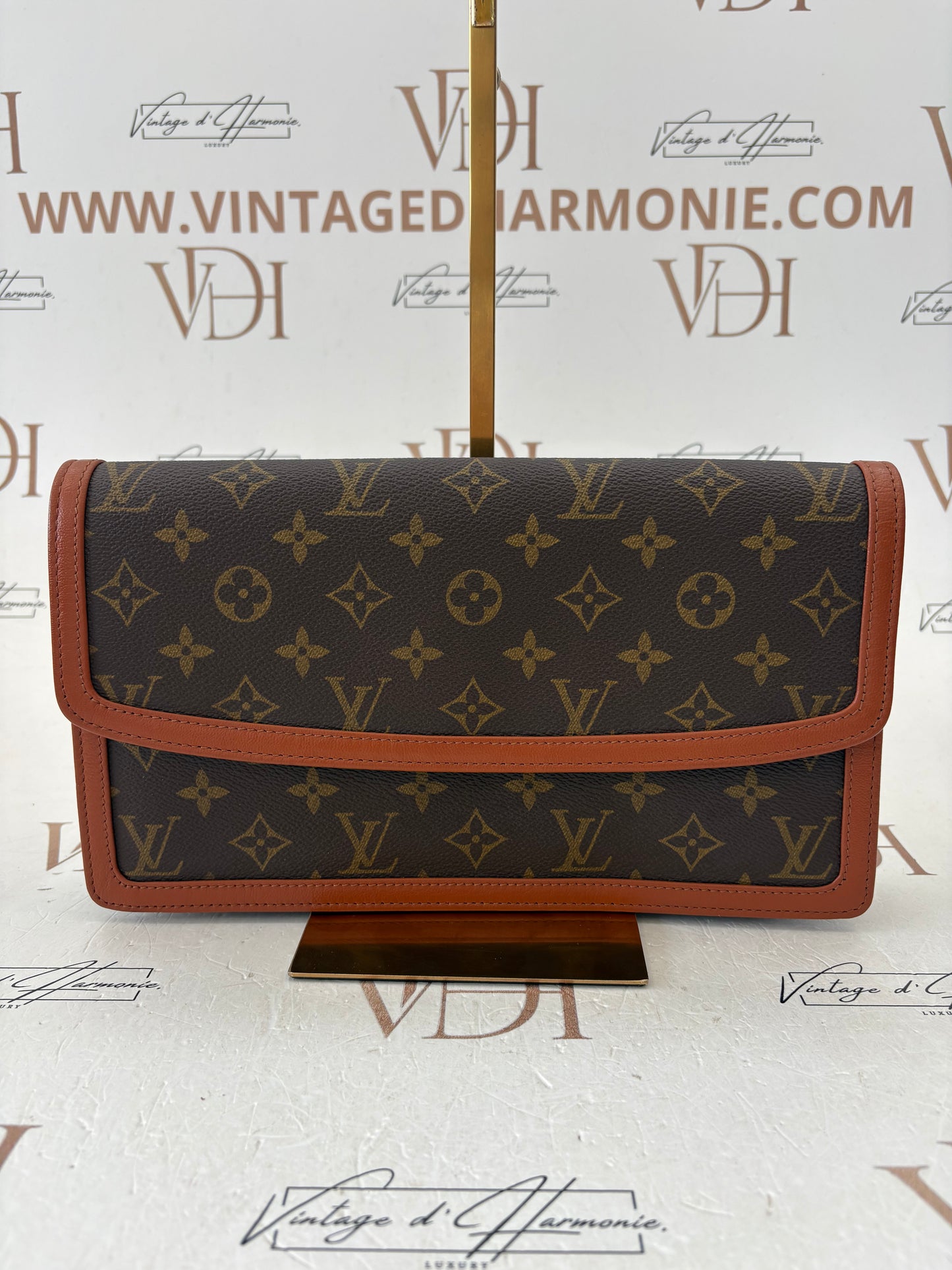 018204 - Louis Vuitton Pochette Dame GM