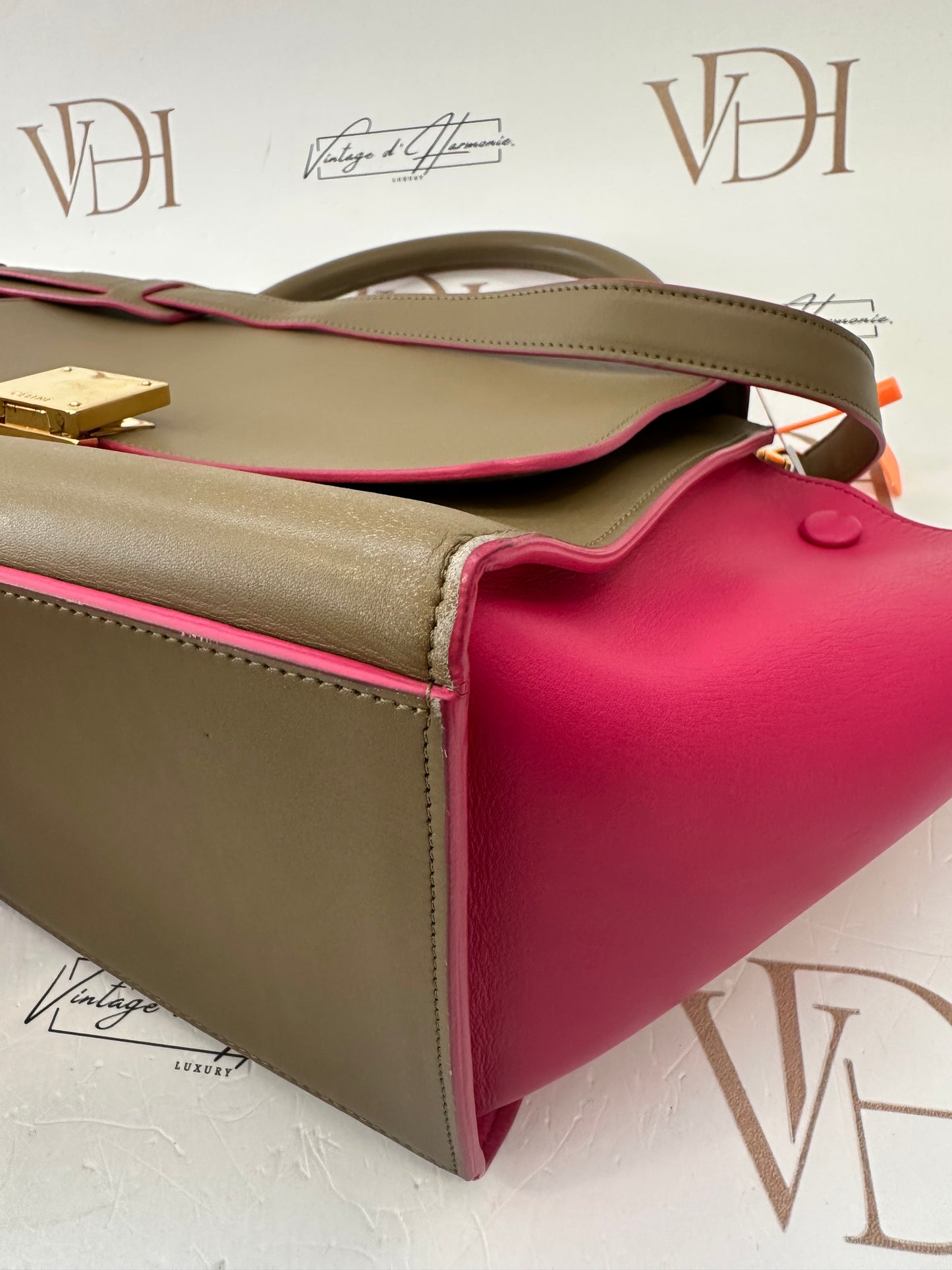 382494 - Céline Trapeze