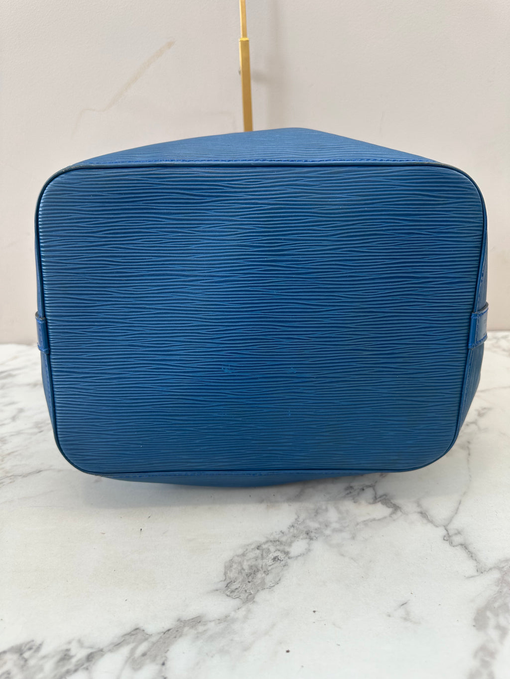 Louis Vuitton Petite Noé Blue Epi
