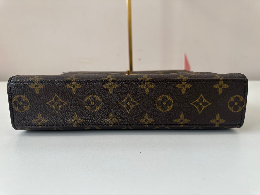 Louis Vuitton Malesherbes
